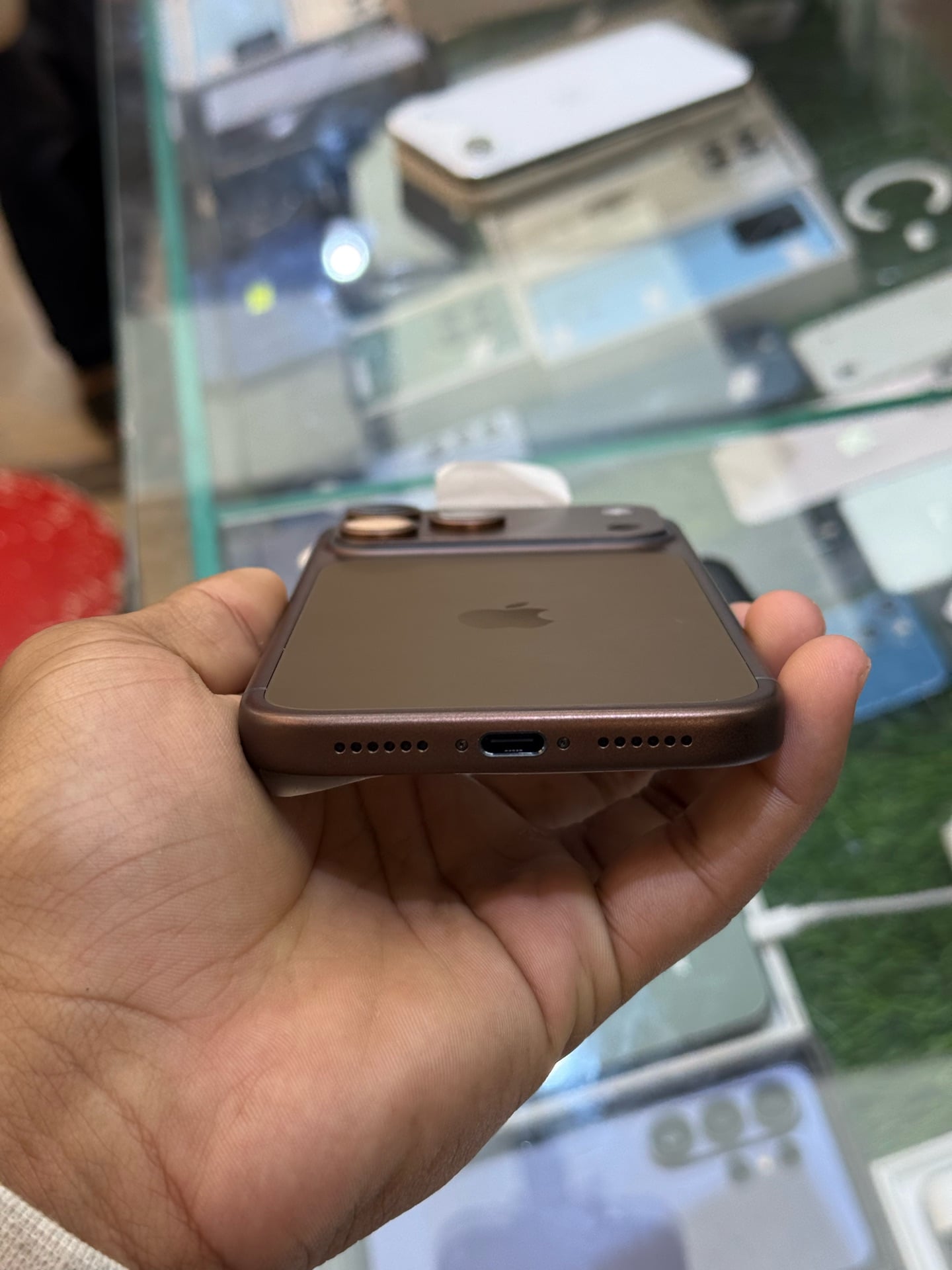 IPhone 17 Pro Max 2TB coffee customize - Image 3