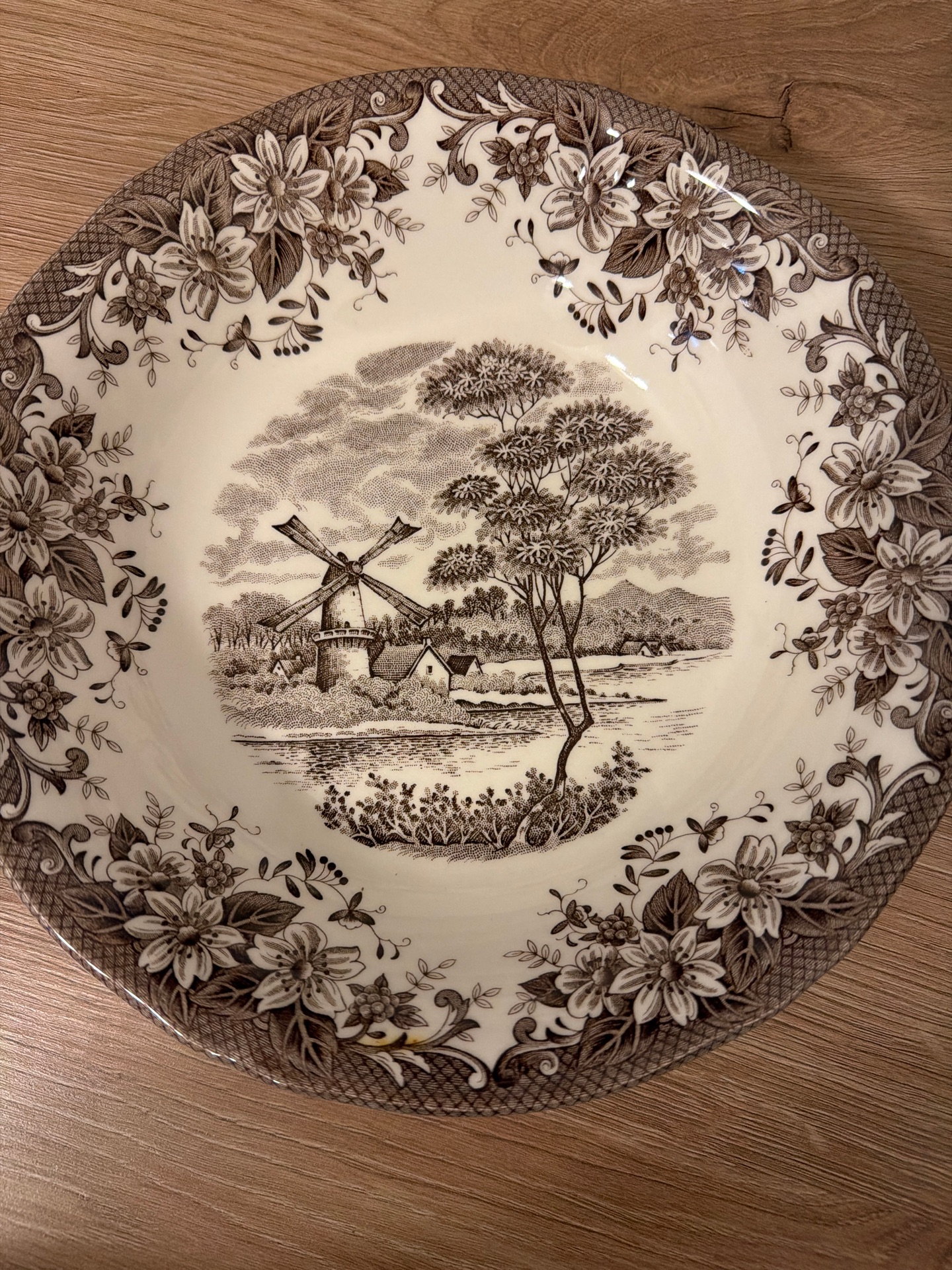 Brand new crockery  - Image 3
