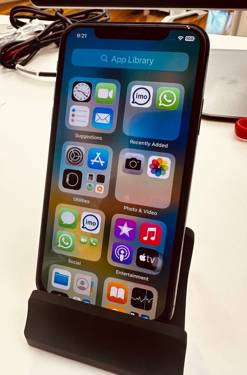 IPhone X 64GB – Excellent Condition  - Image 4