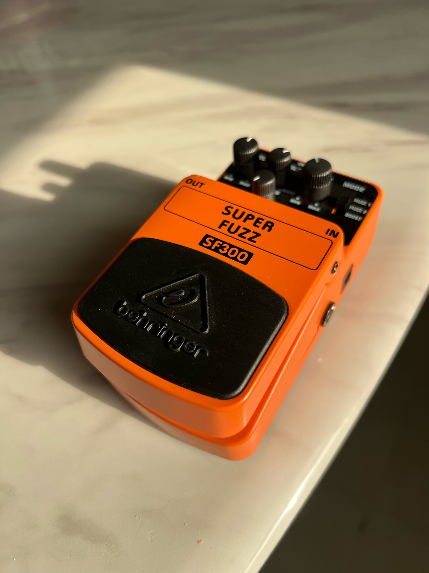 Behringer SF300 Super Fuzz - Image 2