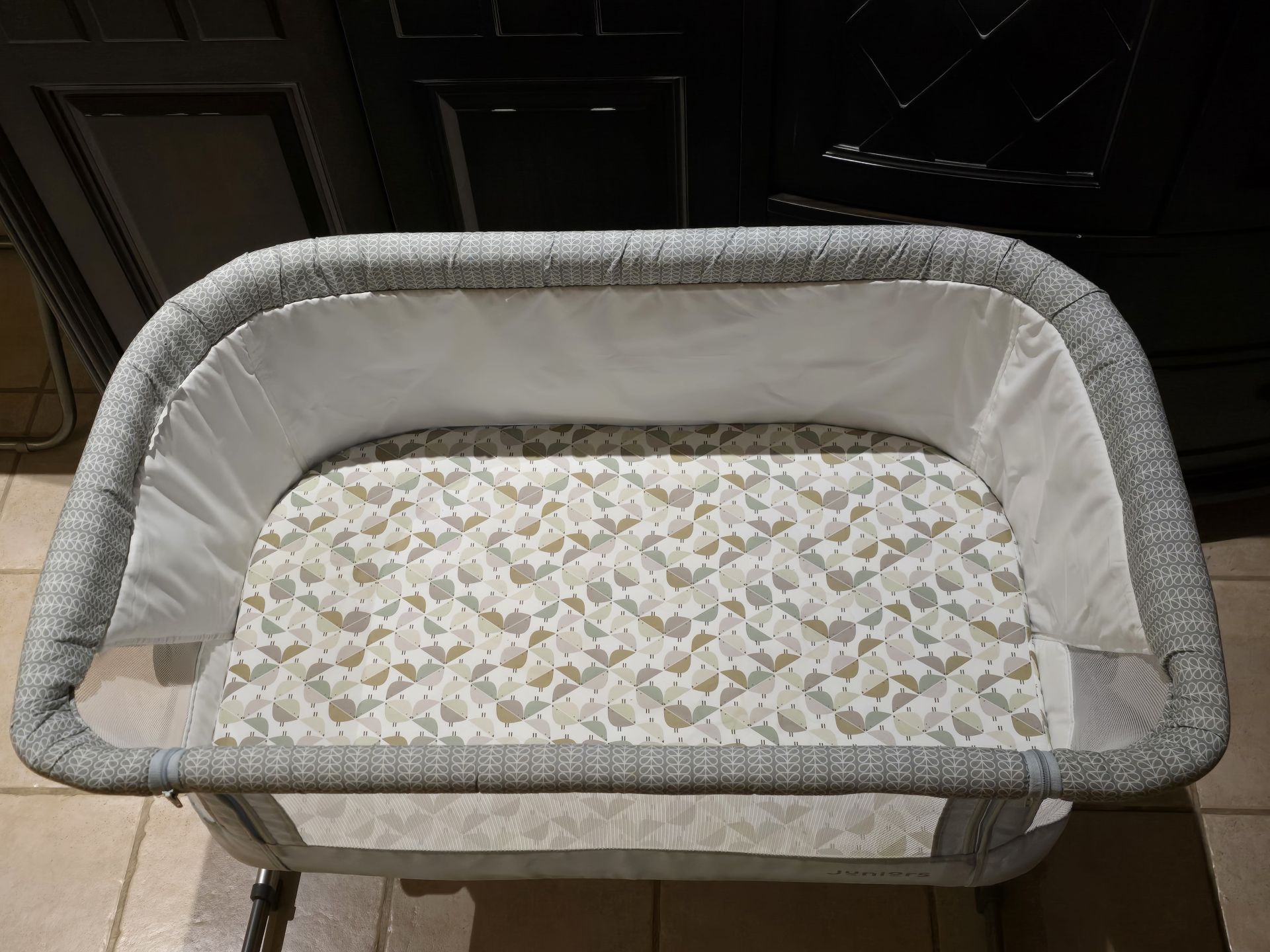 Baby cradle cot - Image 2