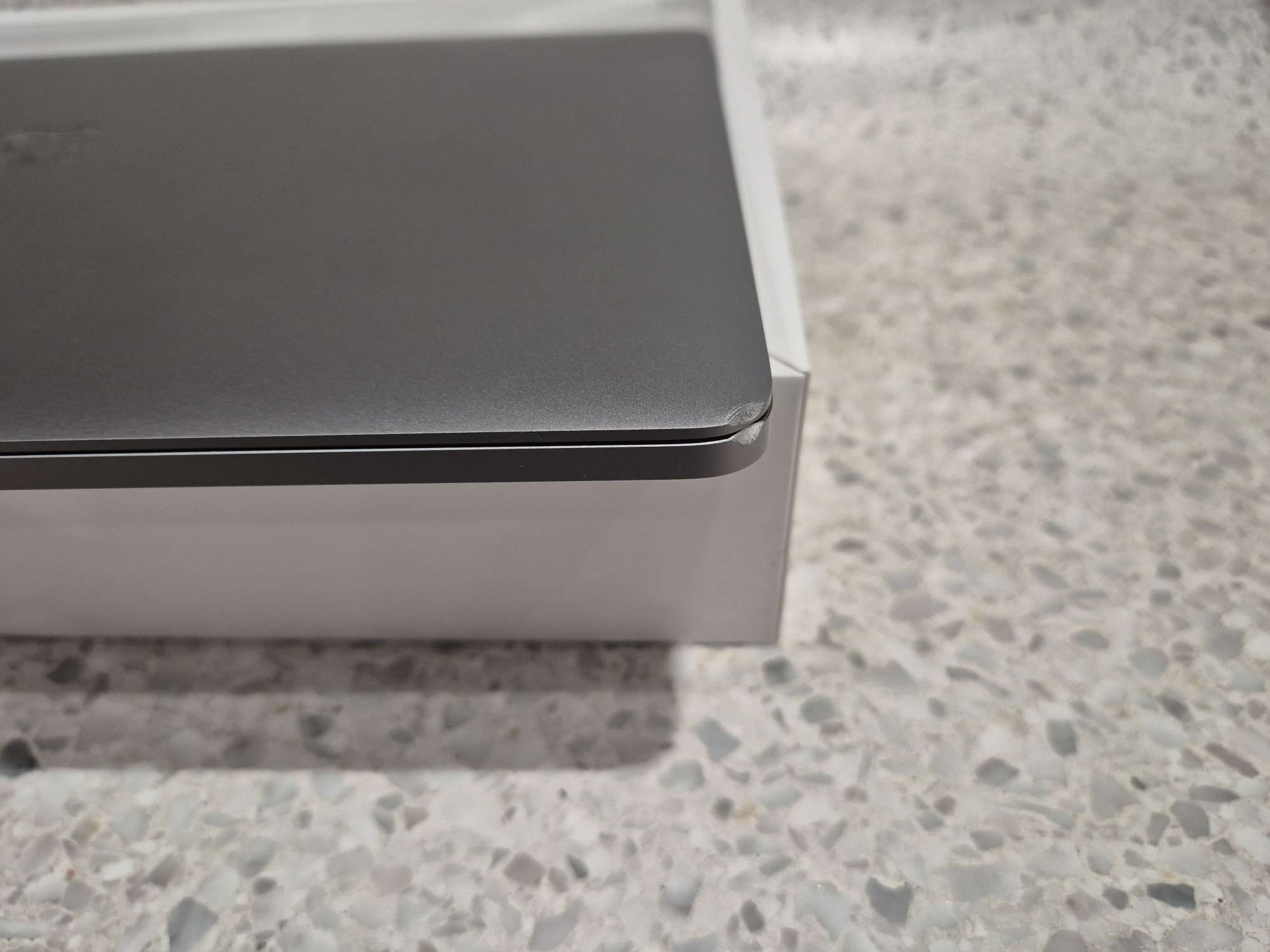 Swap with Mobile/Tablet or Sale M1 MacBook Pro  - Image 3