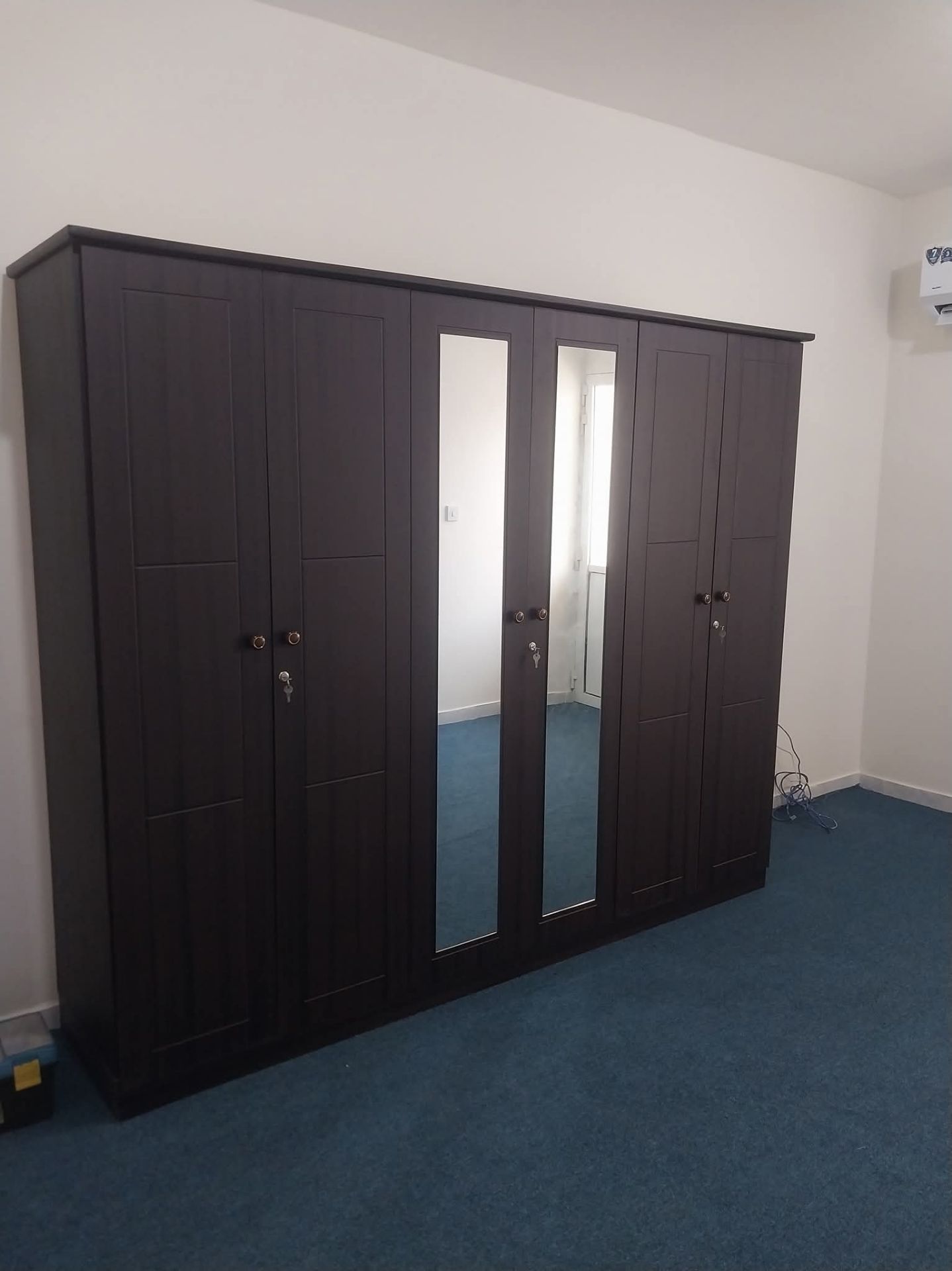 New wardrobe & cupboard - Image 4