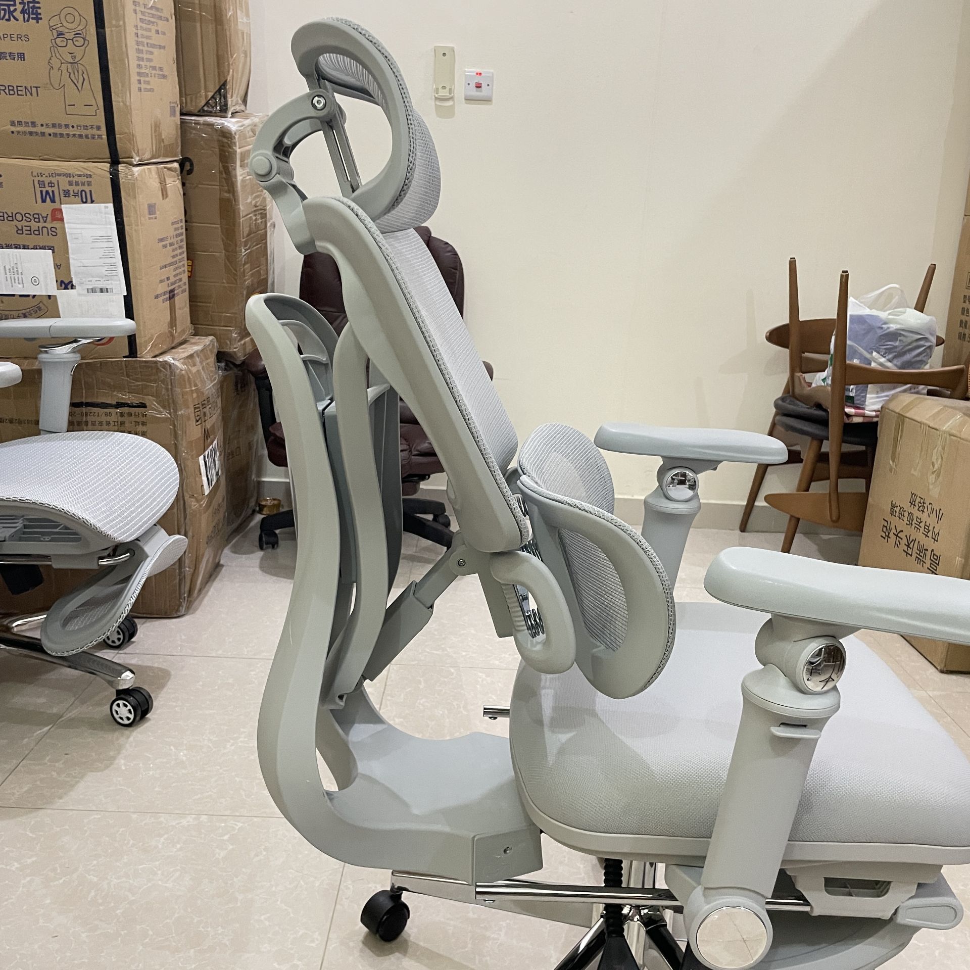 Office Tables & Seating - Image 8