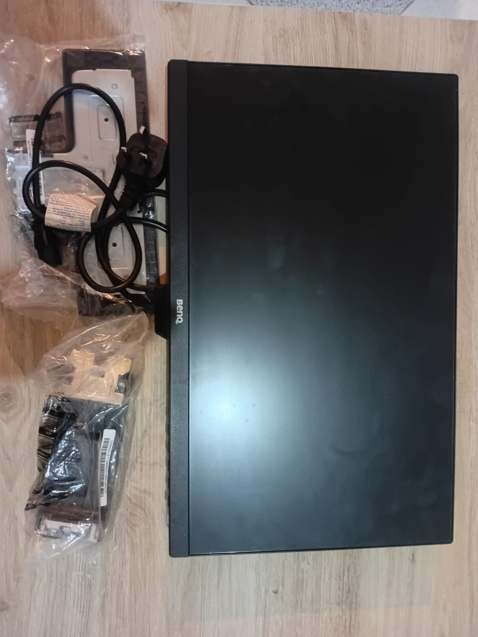 Benq 22 inch monitor screen good condition - Image 4