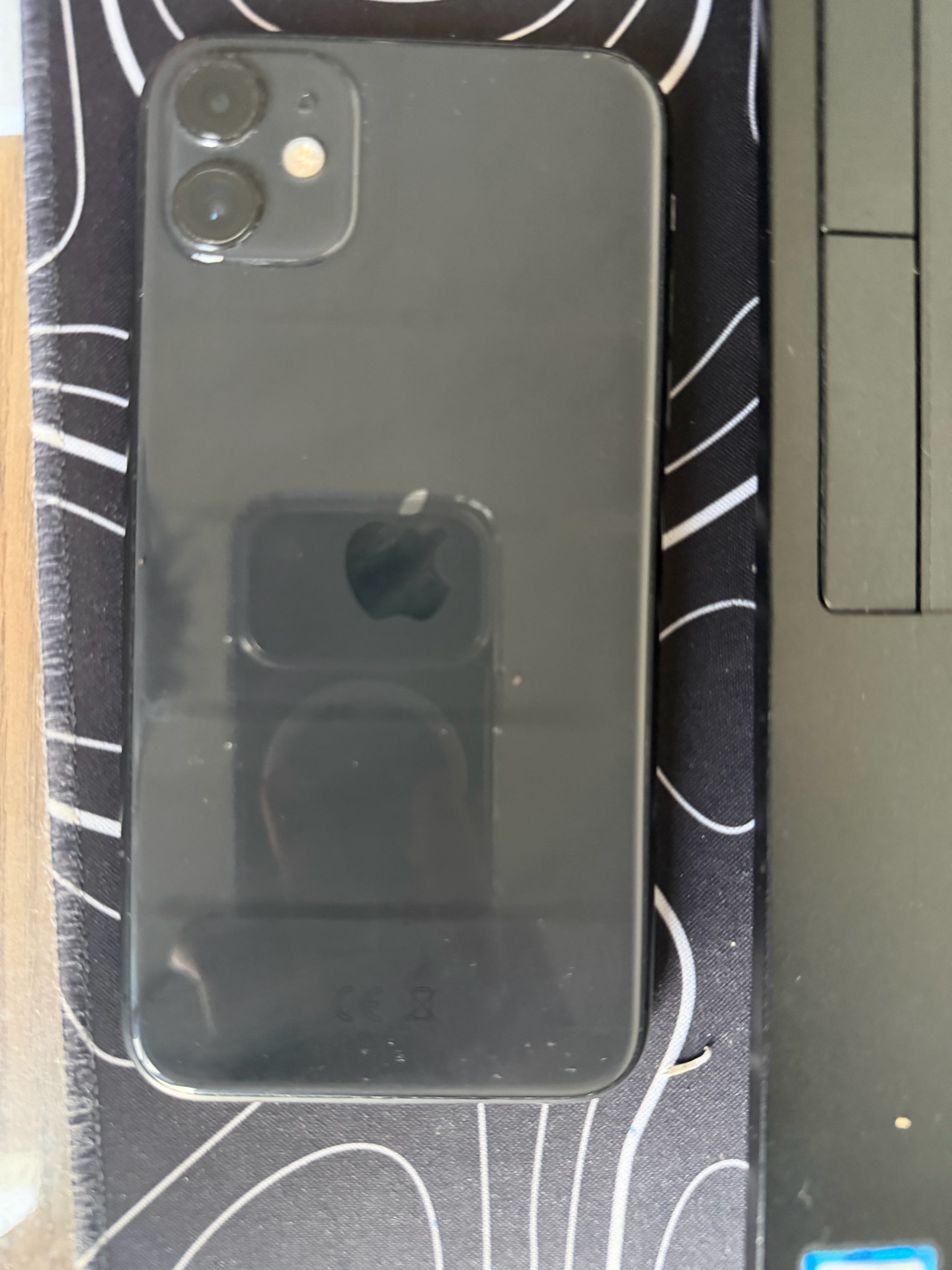 iPhone 11 for sale very good condition  - Image 3