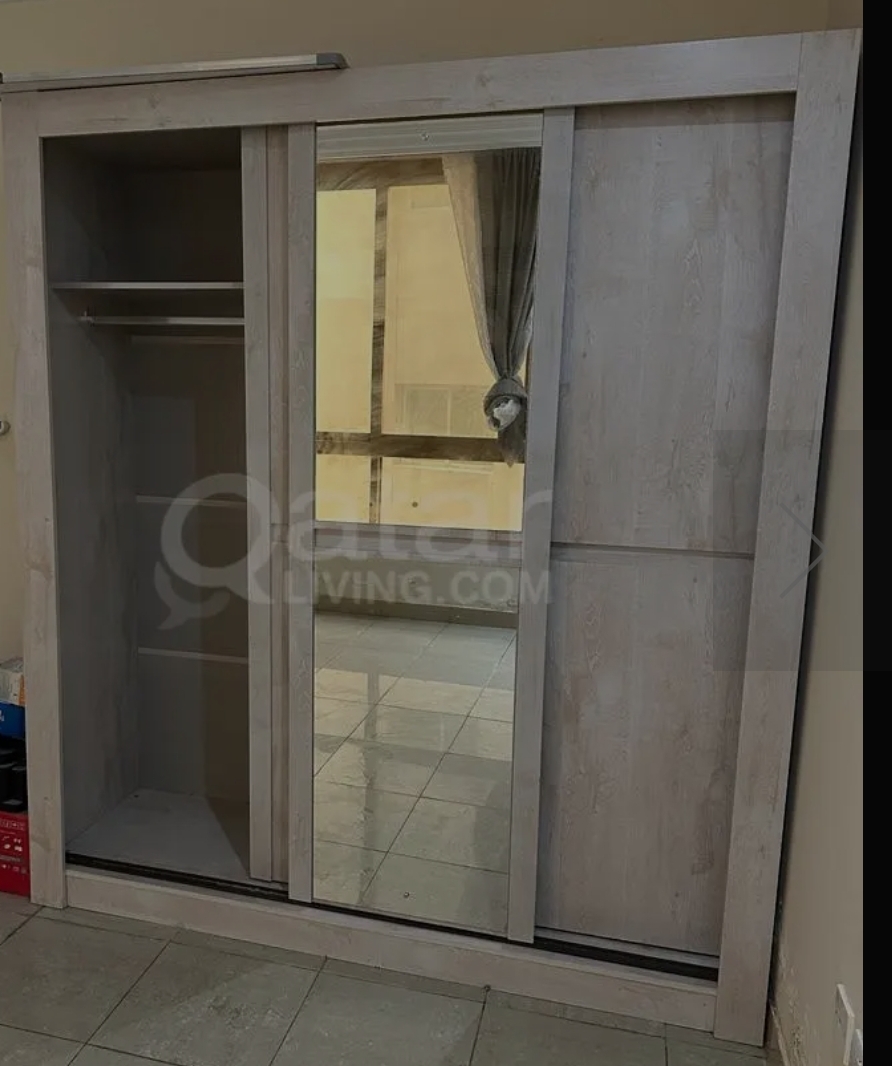 Cupboard / Wardrobe - Image 2