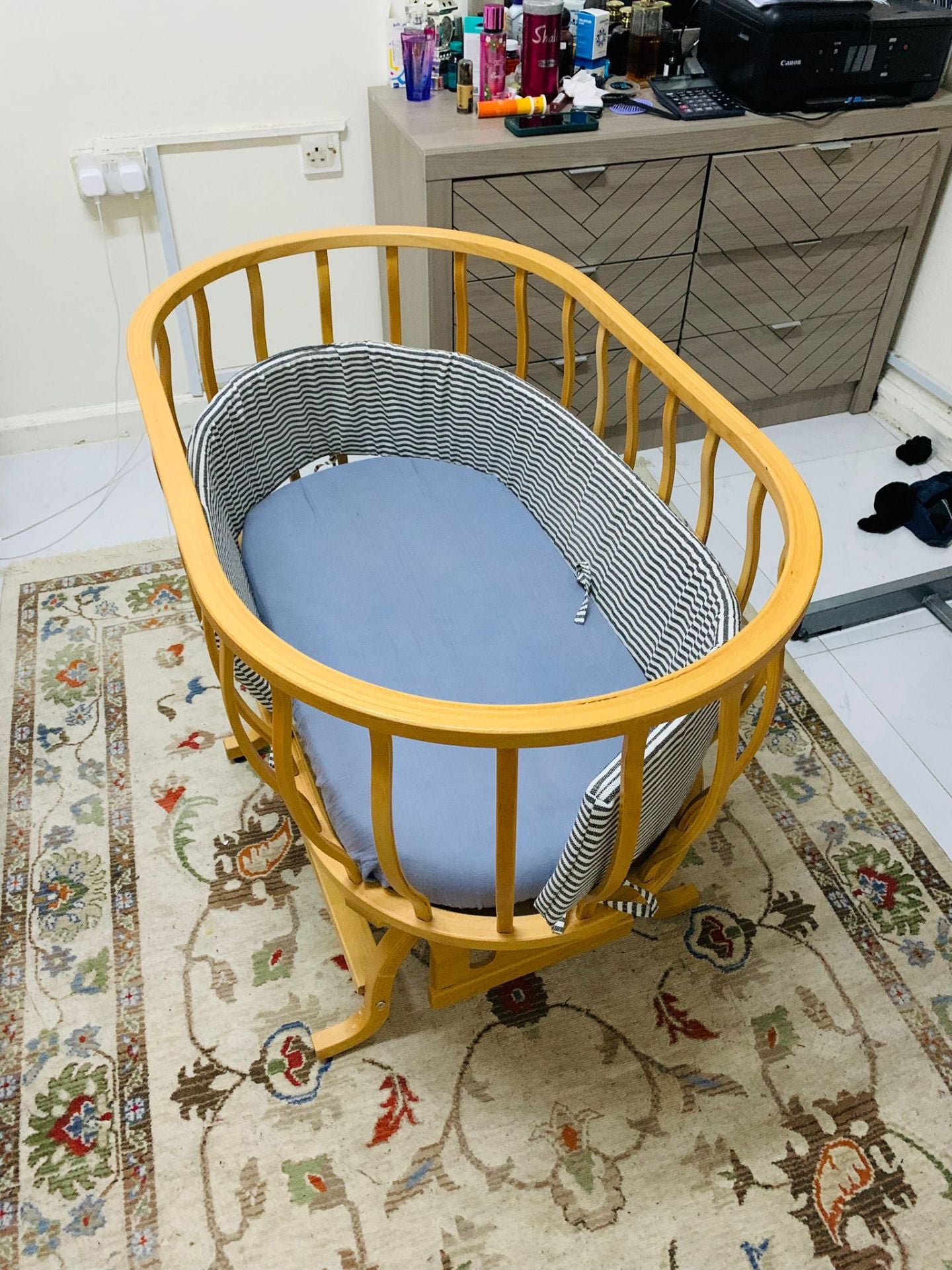 Sleeping bed - Image 1