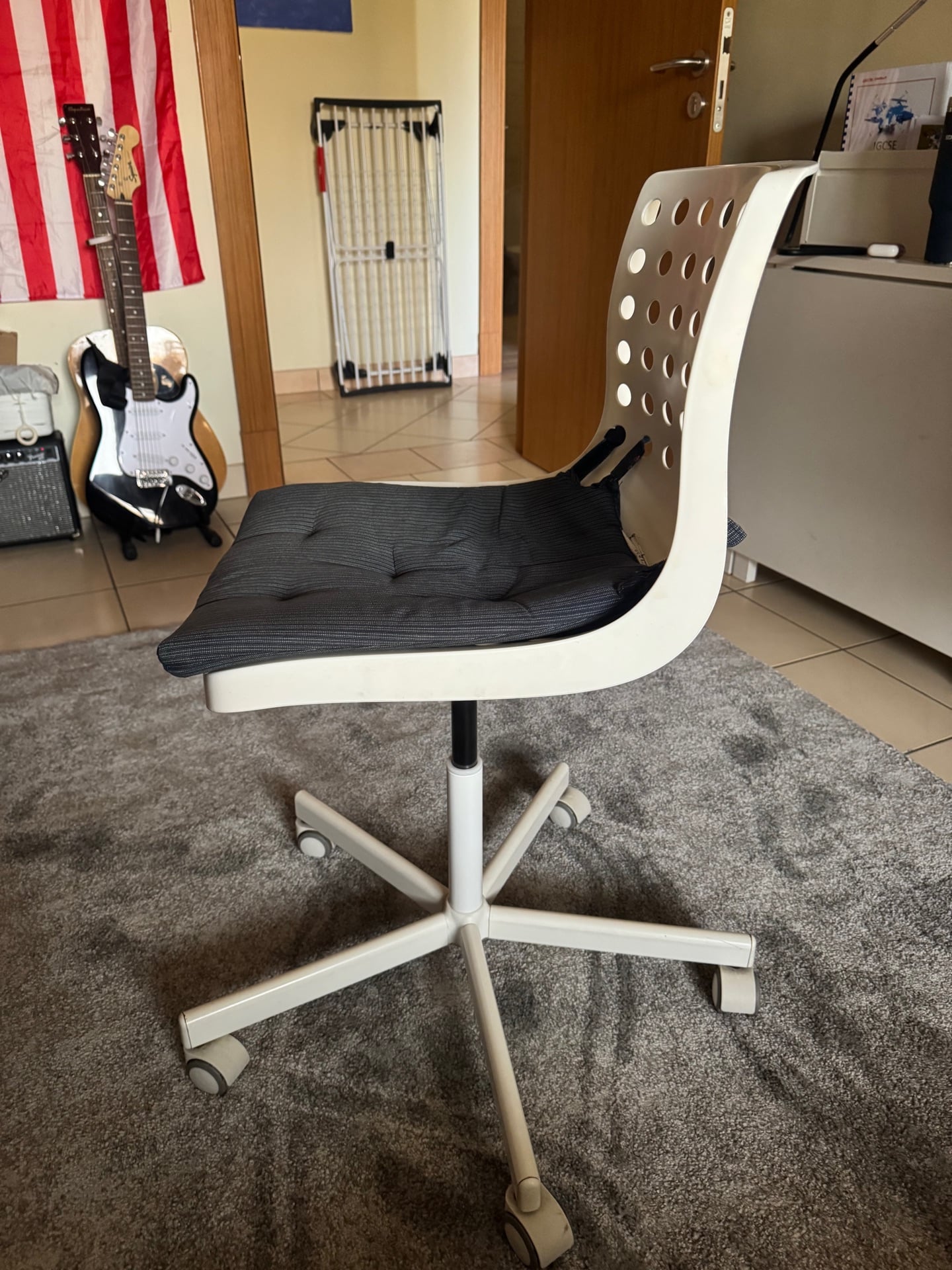 IKEA white desk or vanity chair - Image 1