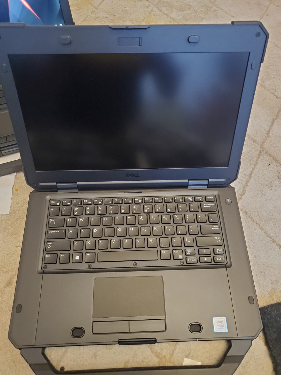 Dell Latitude 5424 Rugged, Core i7 8th Gen, 32GB RAM, 512 SSD, Win10 - Image 5