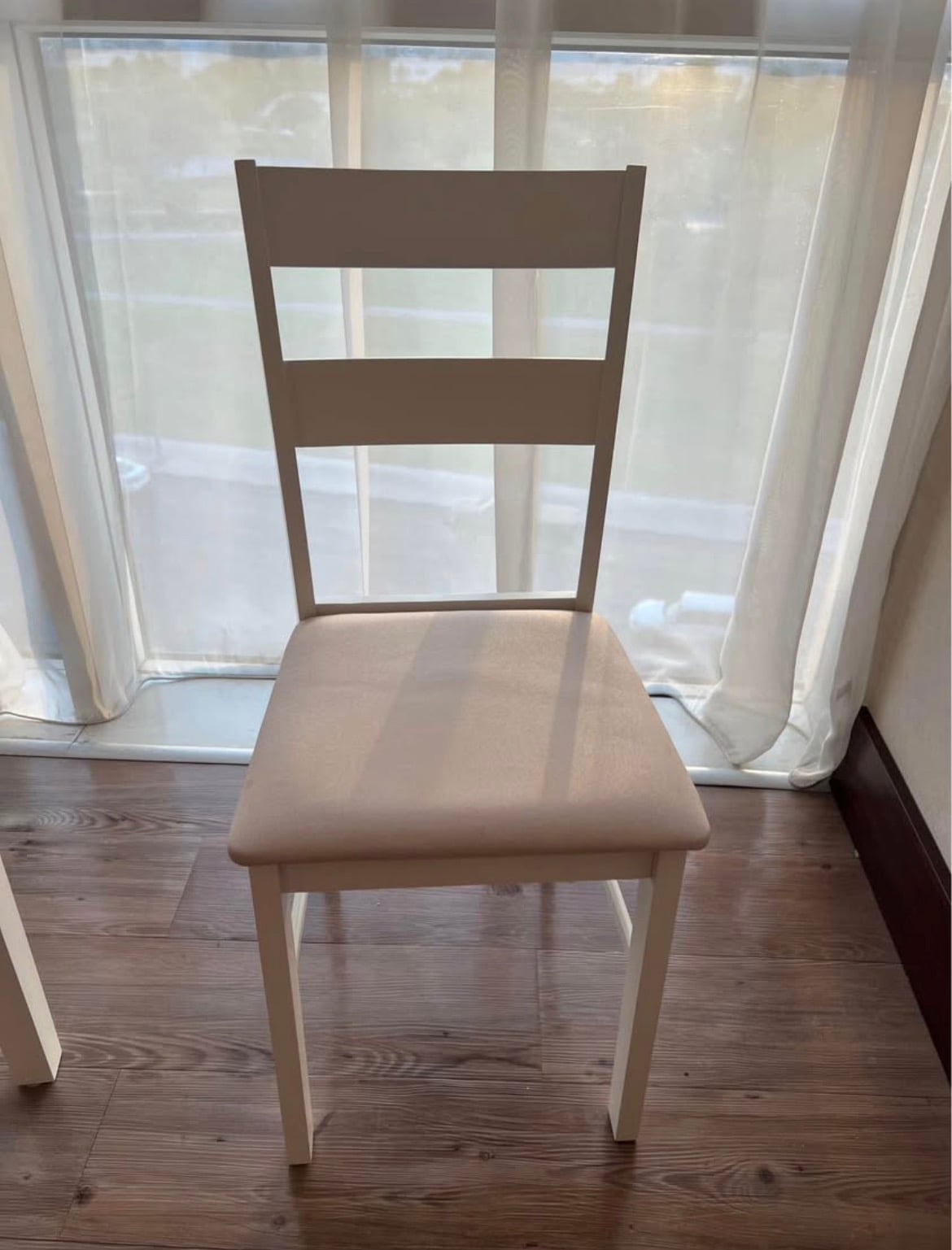 Compact Bistro Table Set for 2 - Perfect for Work & Dining - Image 4