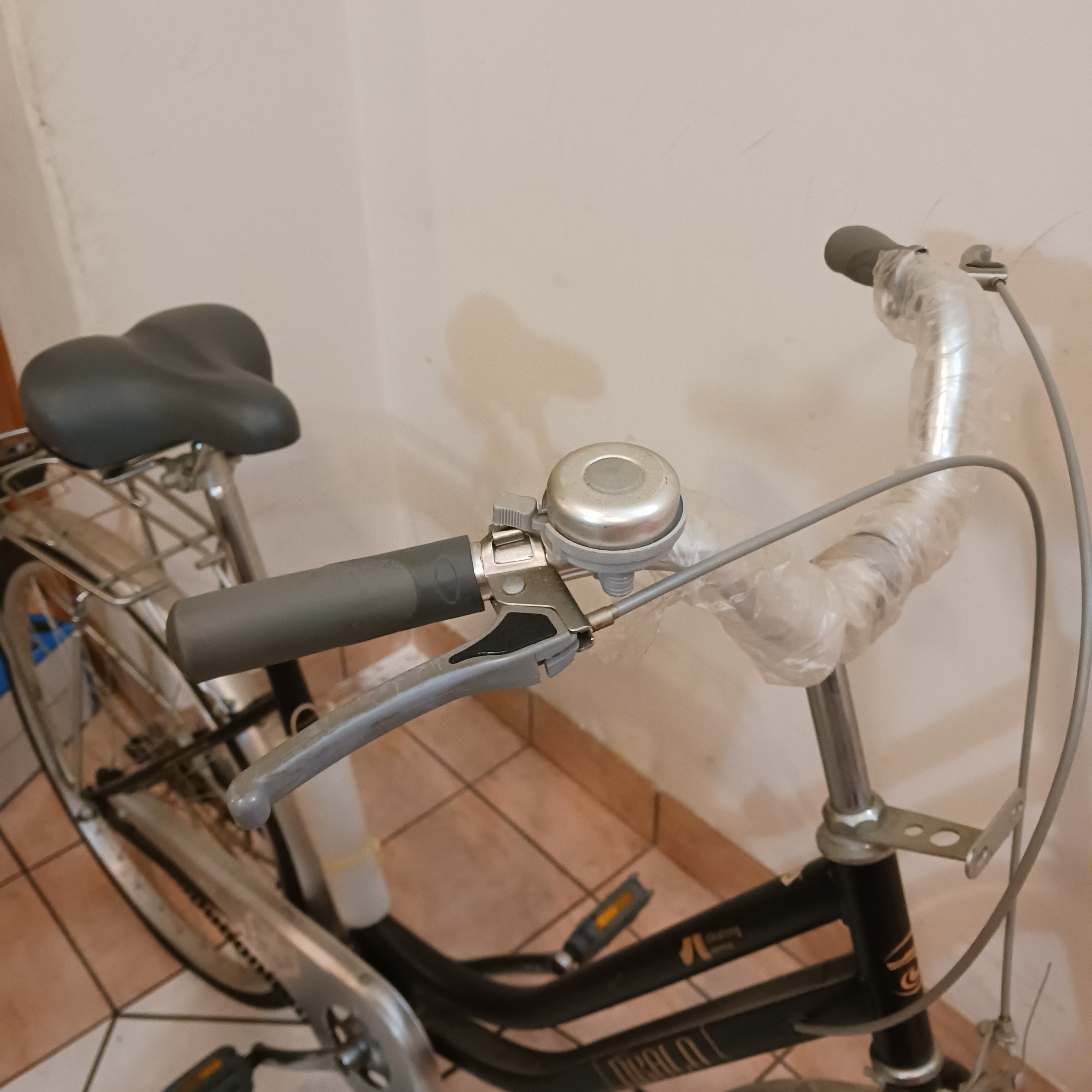 Girls Bicycle Rearelyused - Image 2