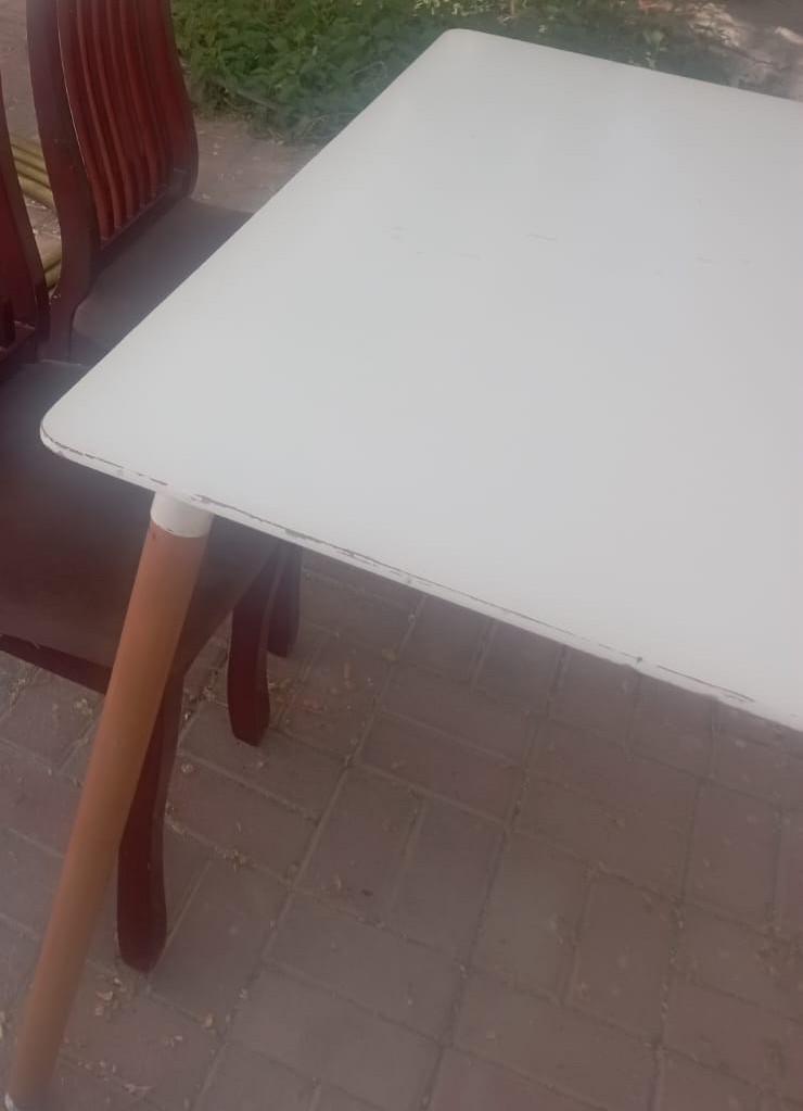 Table + 2 chairs - Image 2