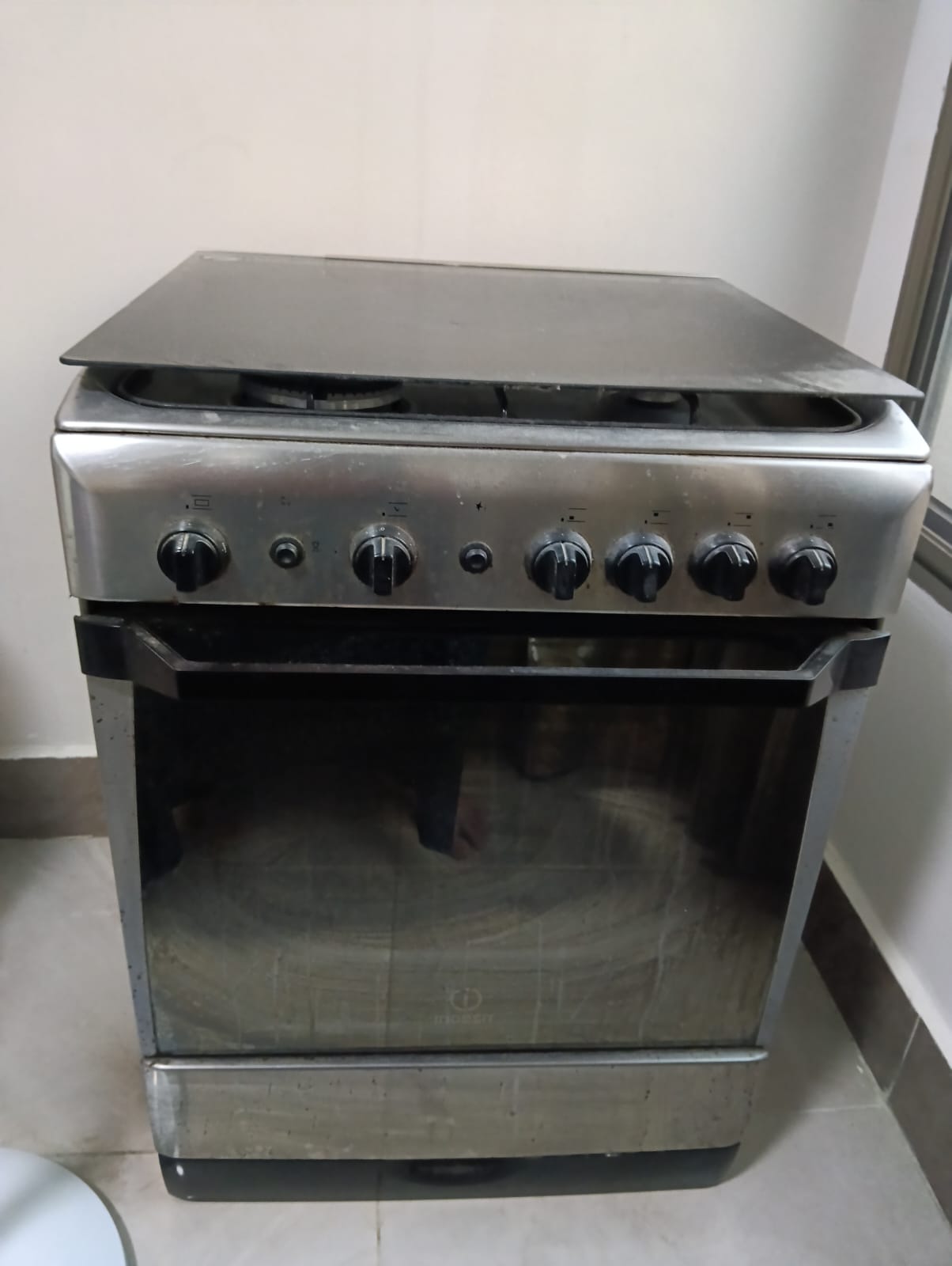 Indesit Cooking Range / Gas Stove – Good Condition – Affordable Price - Image 1