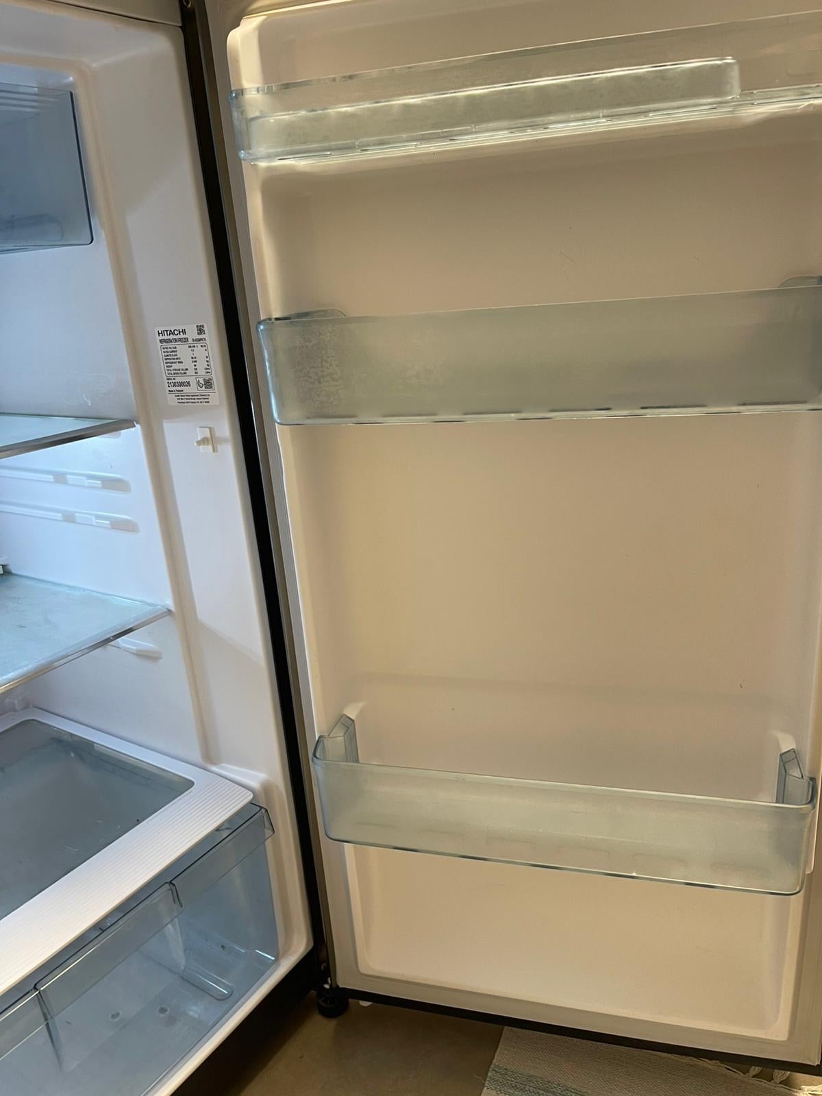 Fridge - spotless as new  - Image 3