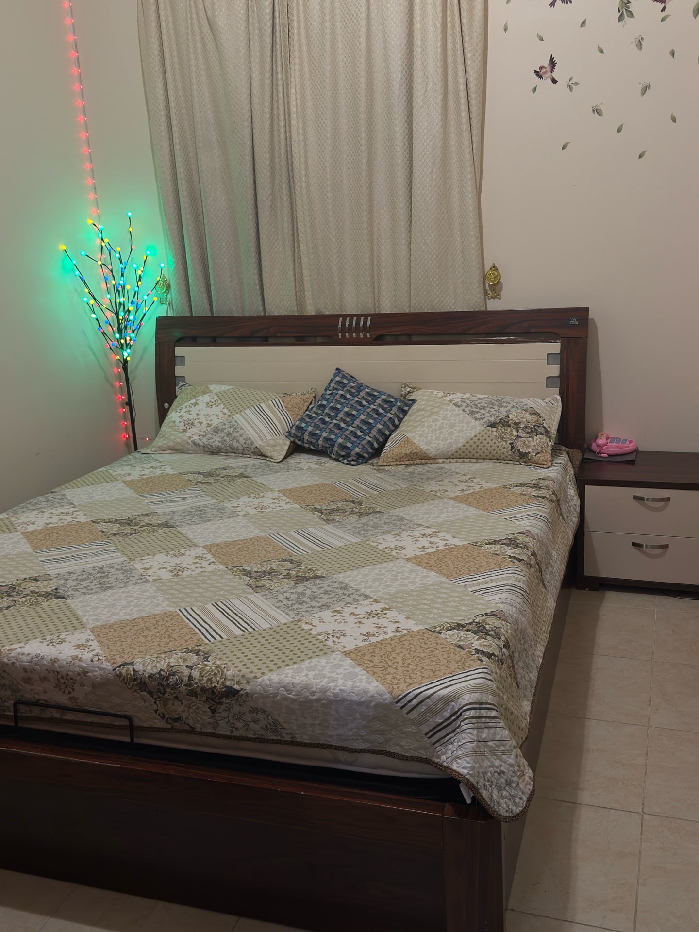 King size bed with mattress (180*200) - Image 3