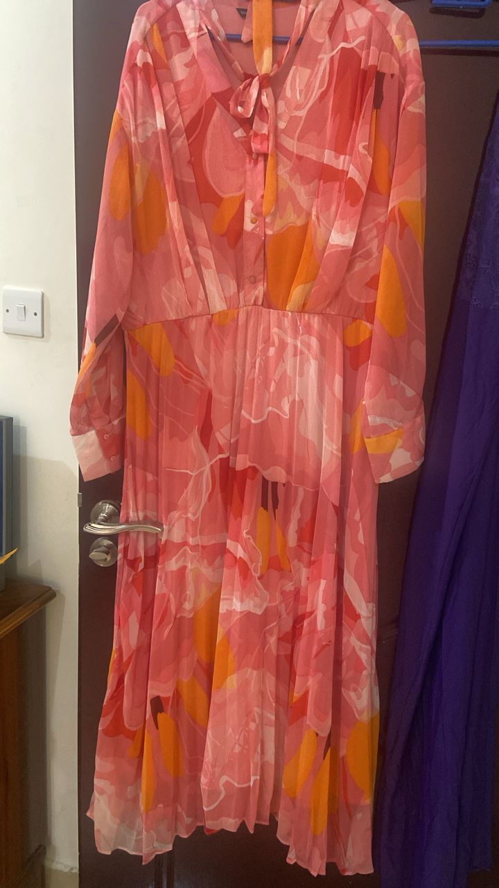 Beautiful clothes - Image 3
