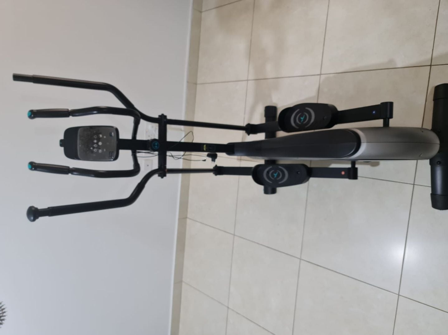 Cross trainer - Image 3