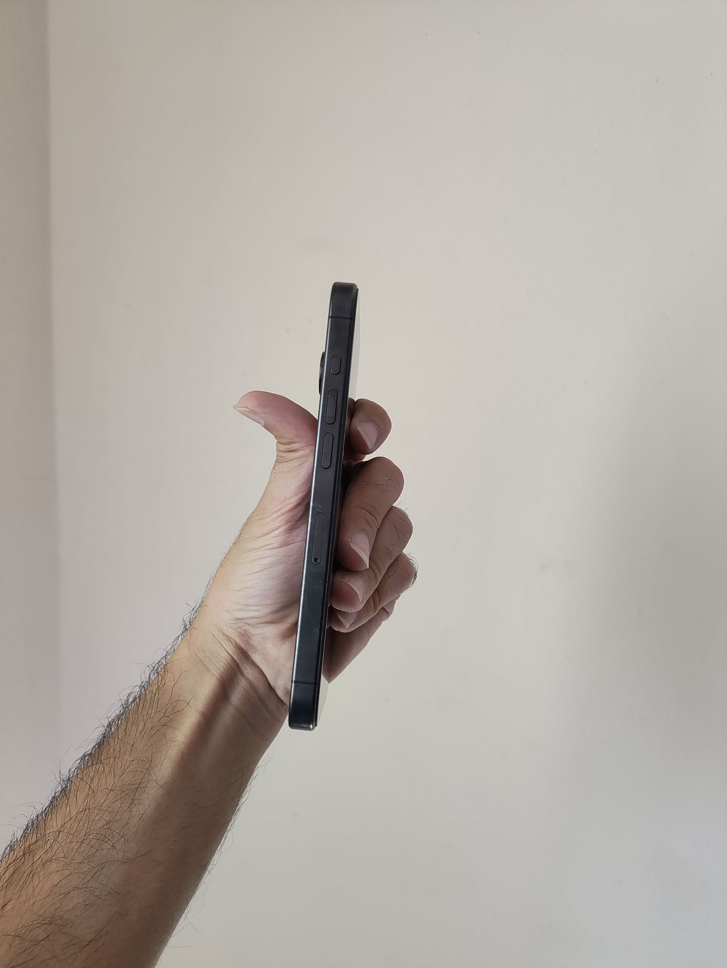 iphone 15 pro - Image 4