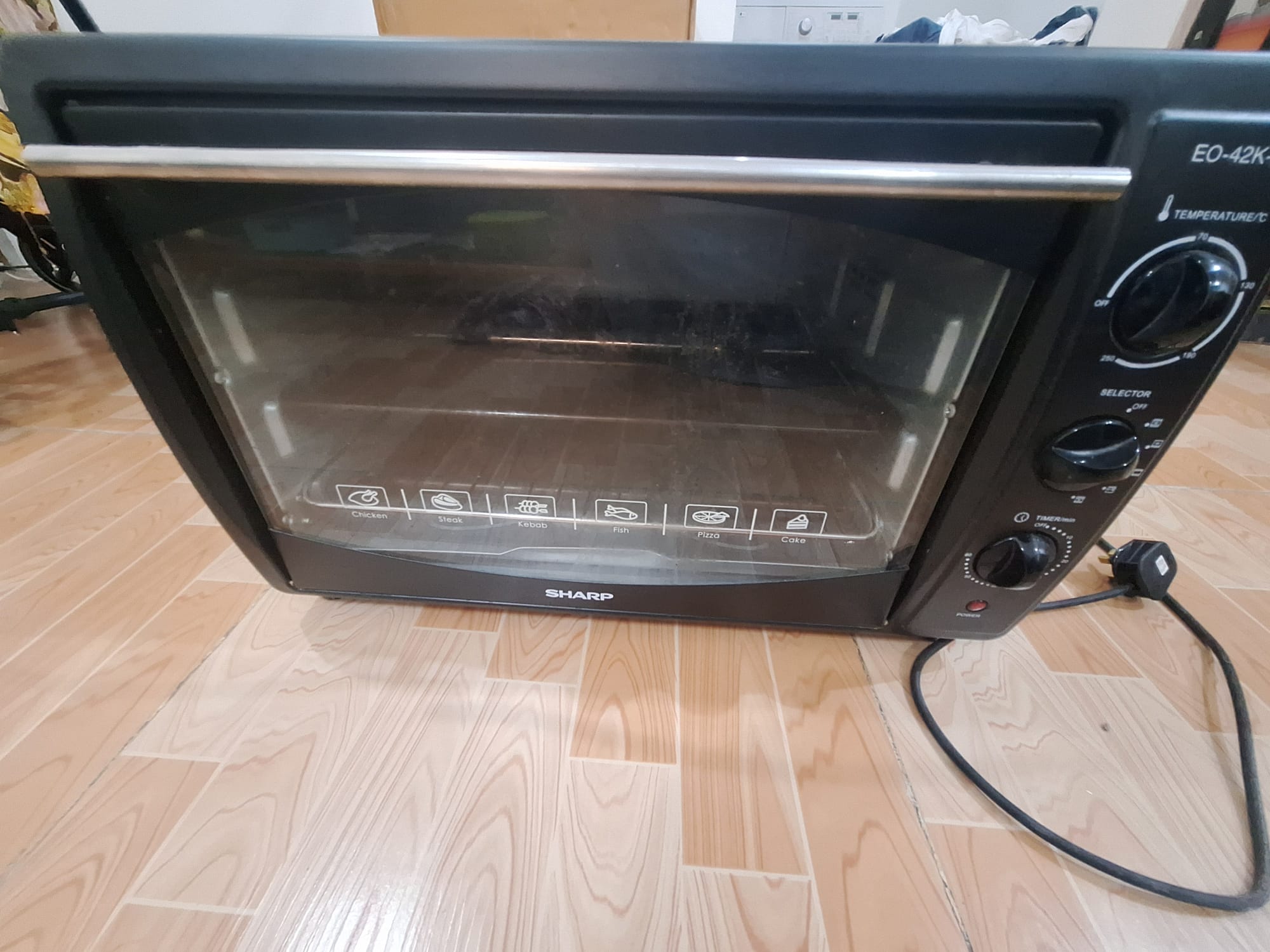 Sharp OTG oven Model: EO-42K-3 - Image 4