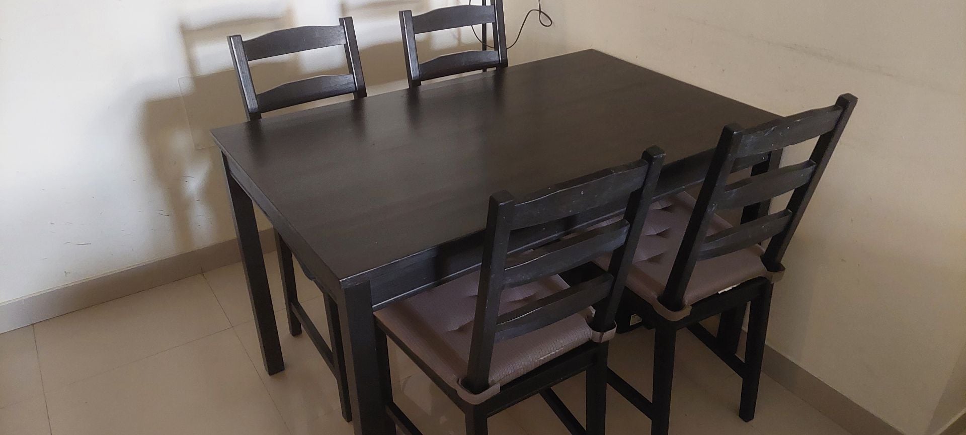 طقم طاولة الطعام - Image 1