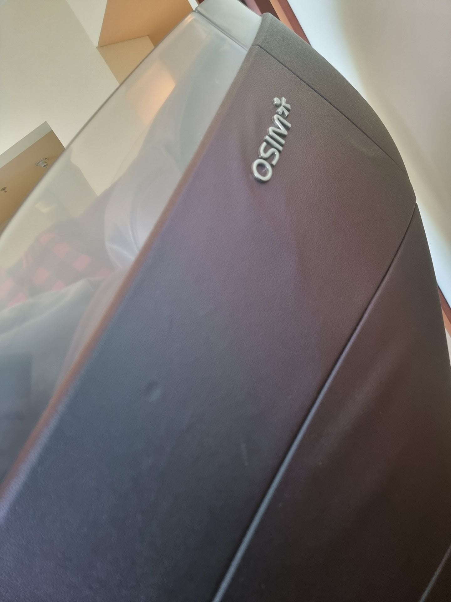 Dream OSIM massage chair  - Image 3