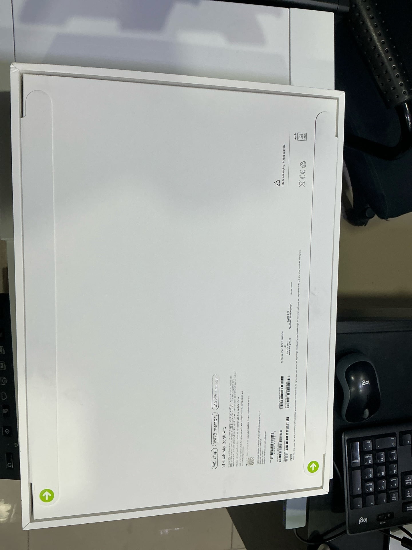 14-inch MacBook Pro (M5 Chip) – 16GB RAM, 512GB SSD - Image 3