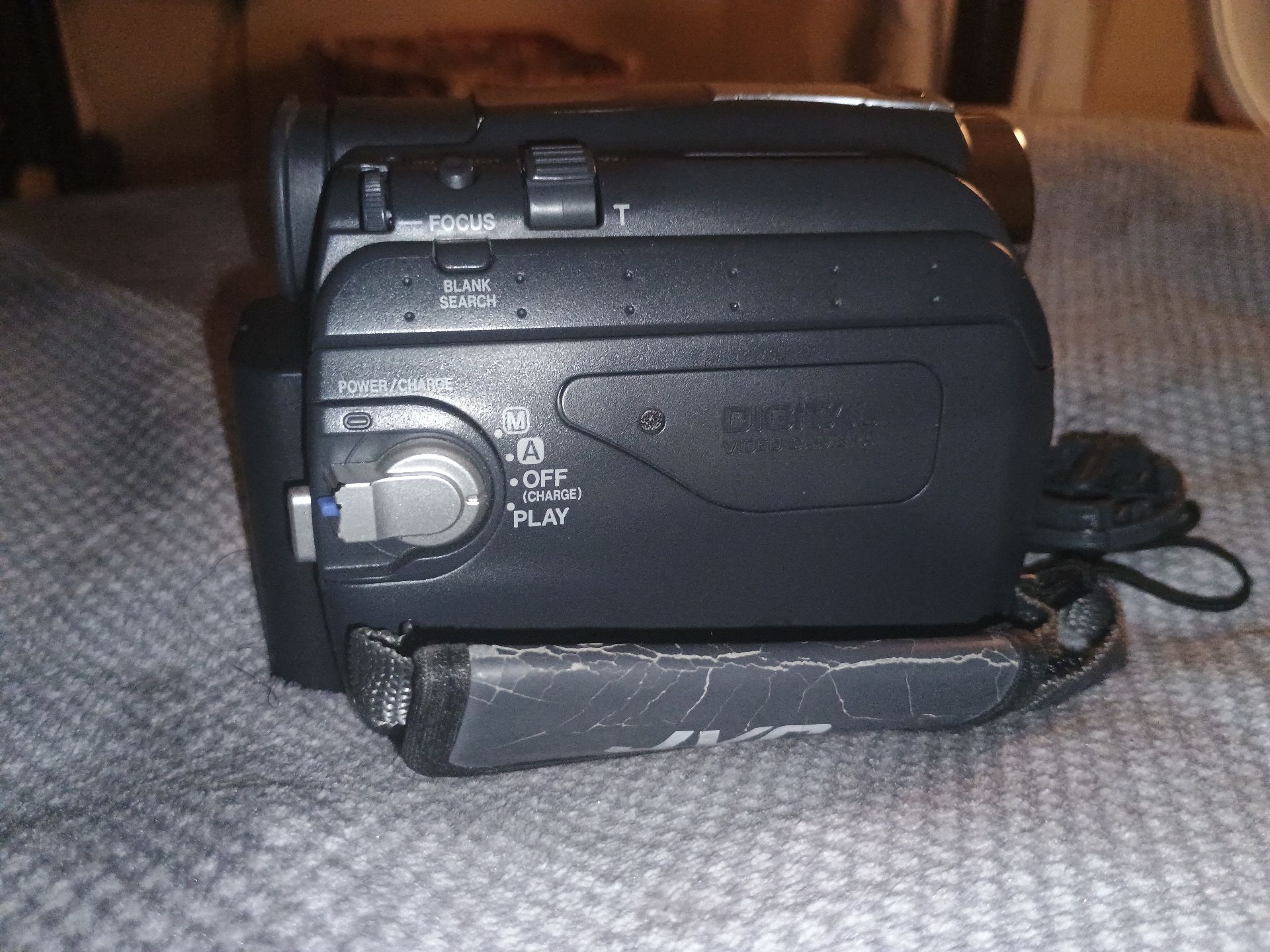 JVC camcorder  - Image 5