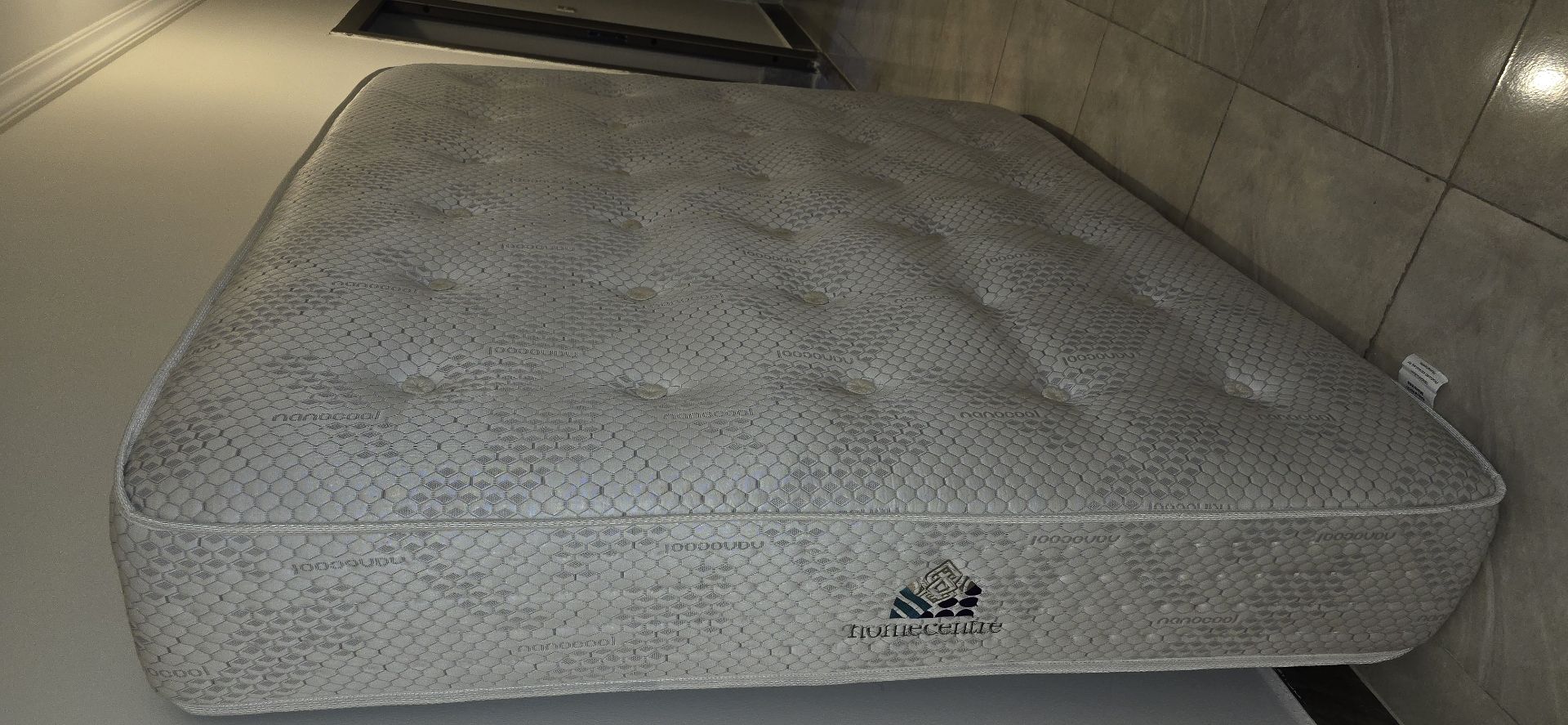🔥 مرتبة هوم سنتر 200×180 شبه جديدة للبيع 🔥

🔥 Home Centre Mattress 200×180 –  - Image 7