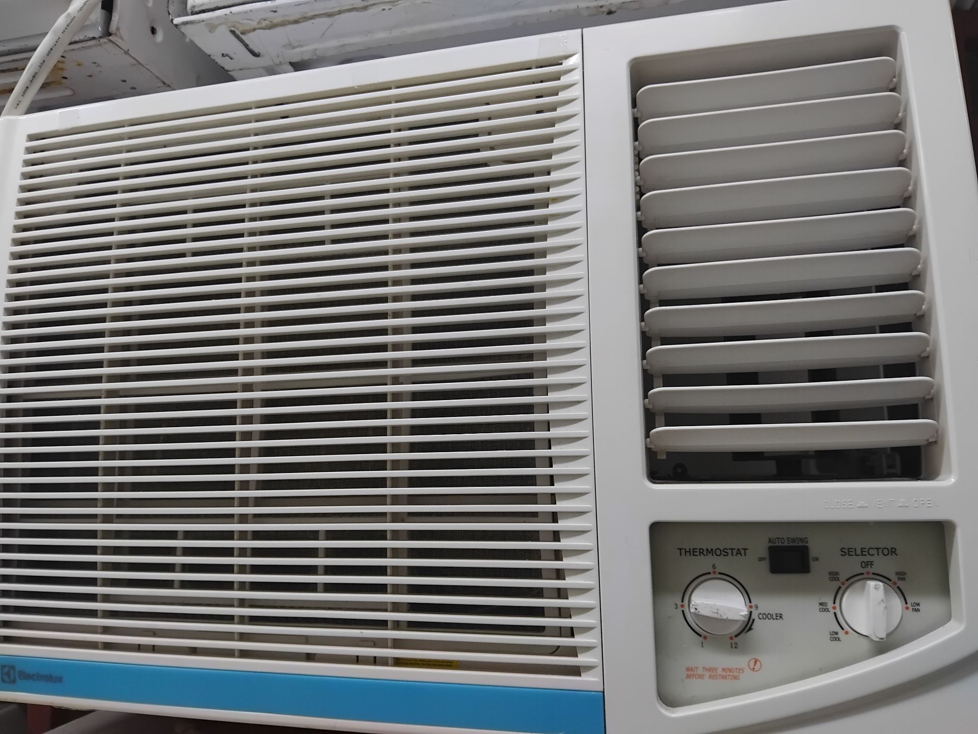 Good AC for sale - Image 2