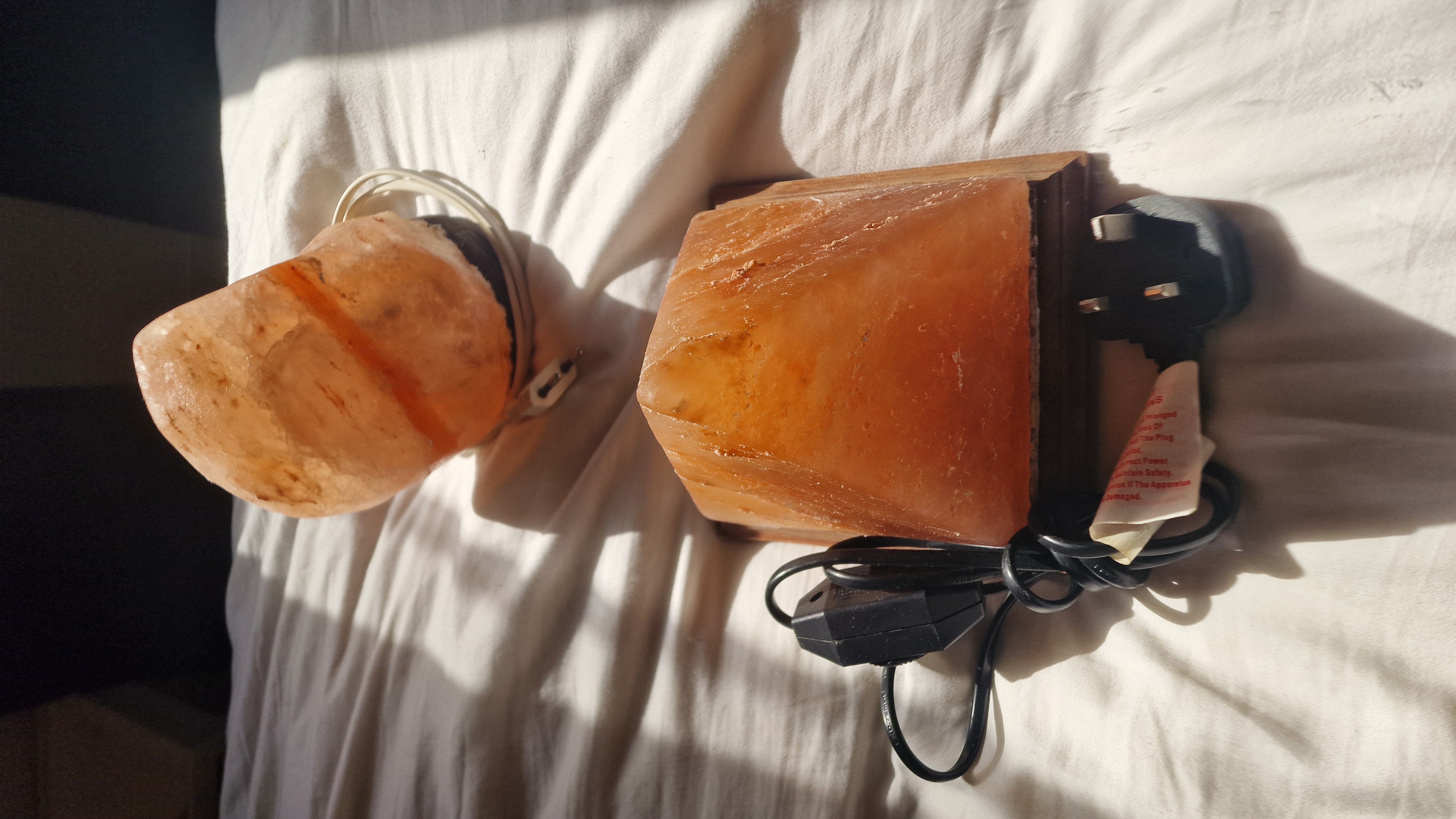 Salt lamp - Image 1