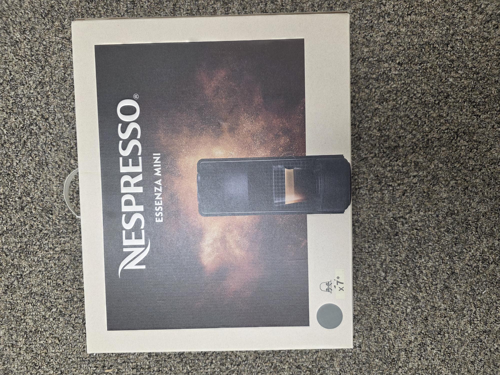 nespresso_essenza mini C30 - Image 1
