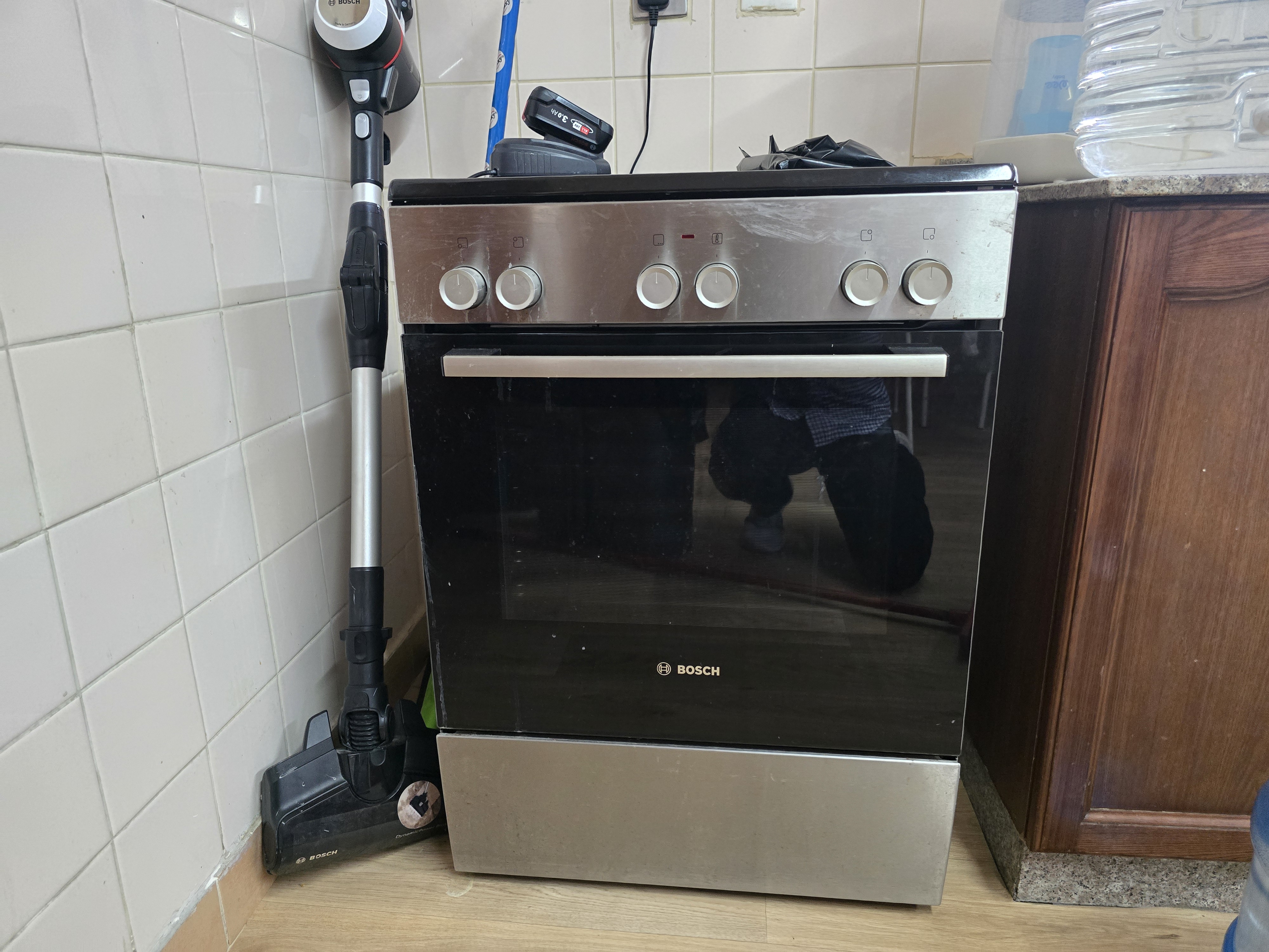 Electric Cooking Range for Sale / Very Good Condition - Image 1