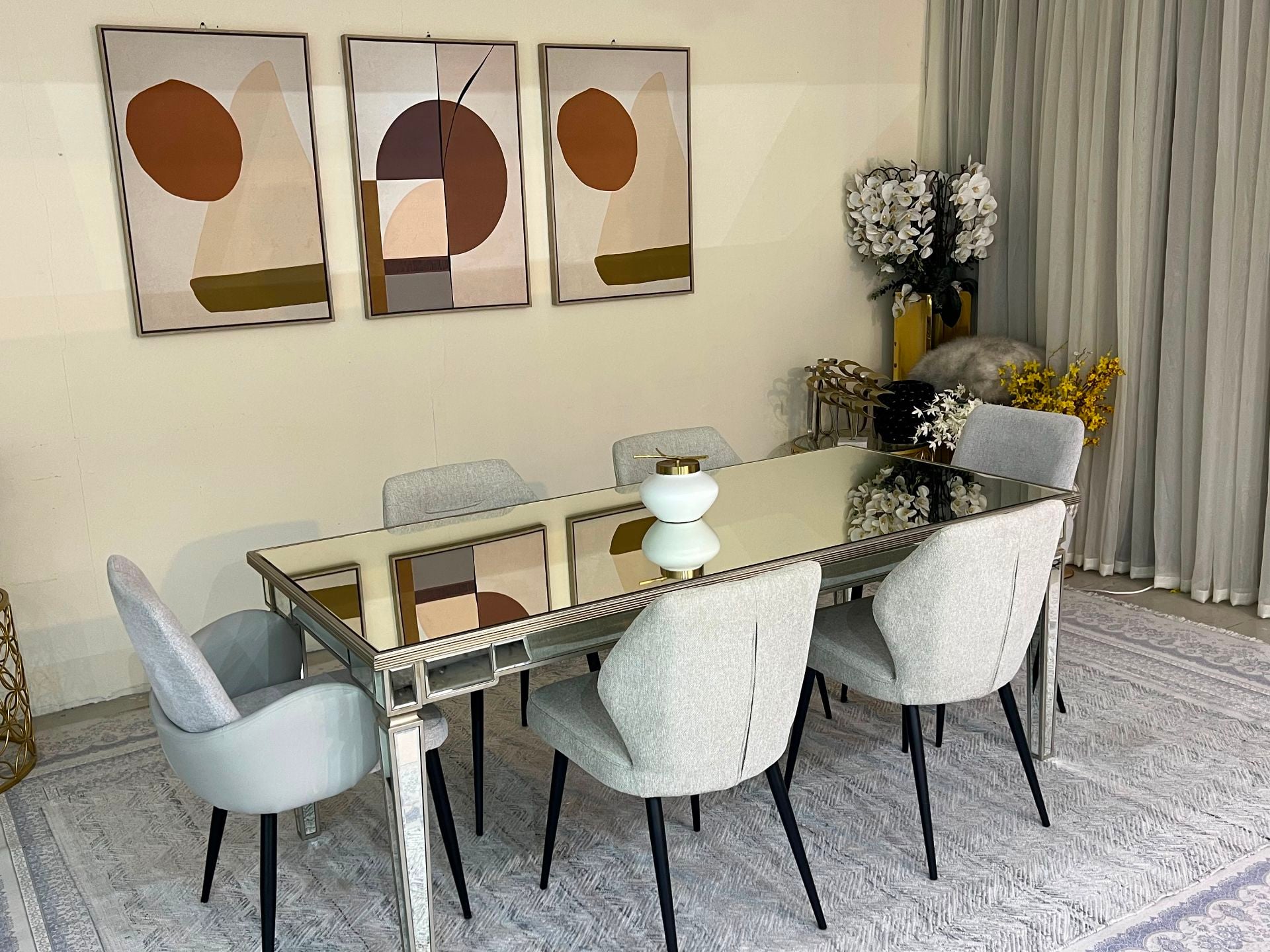 100% BREND NEW HOME CENTER DINING TABLE  URGNT SALE }CALL OR WHAT'S APP >7153245 - Image 8