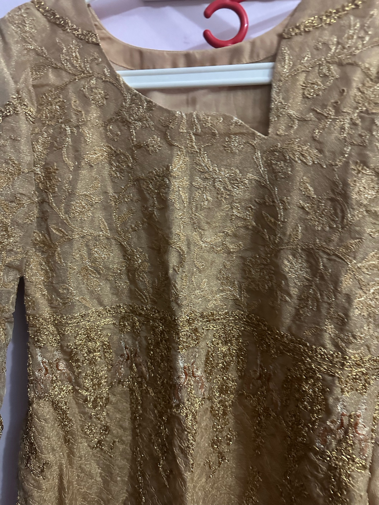 Ethnic women wear shalwar kameez - Image 2