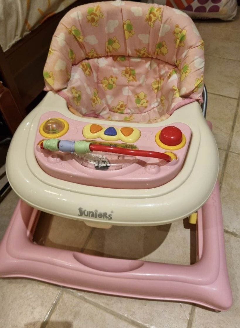 Junior walker - Image 1