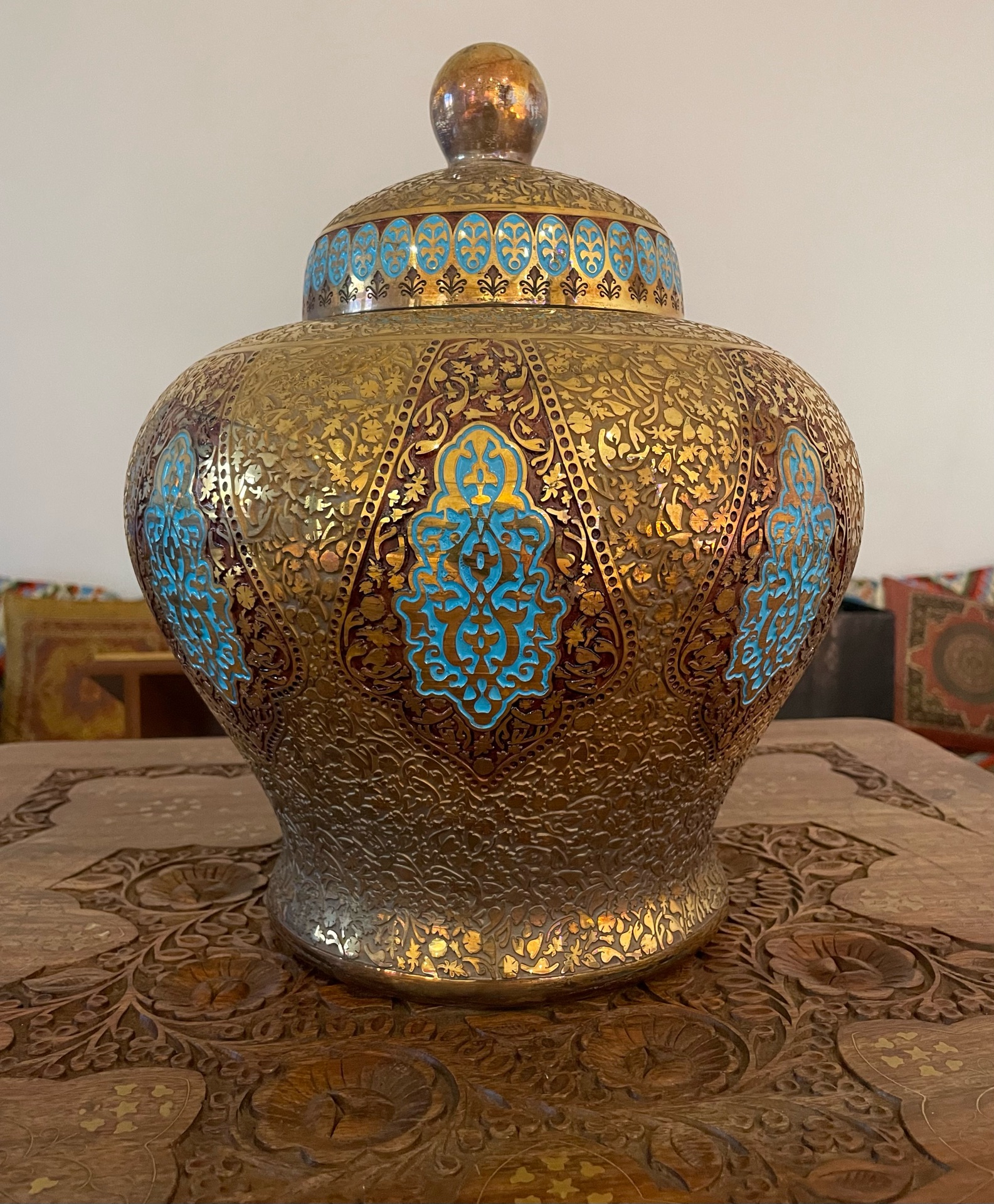 Elegant Turkish Vases - Image 4