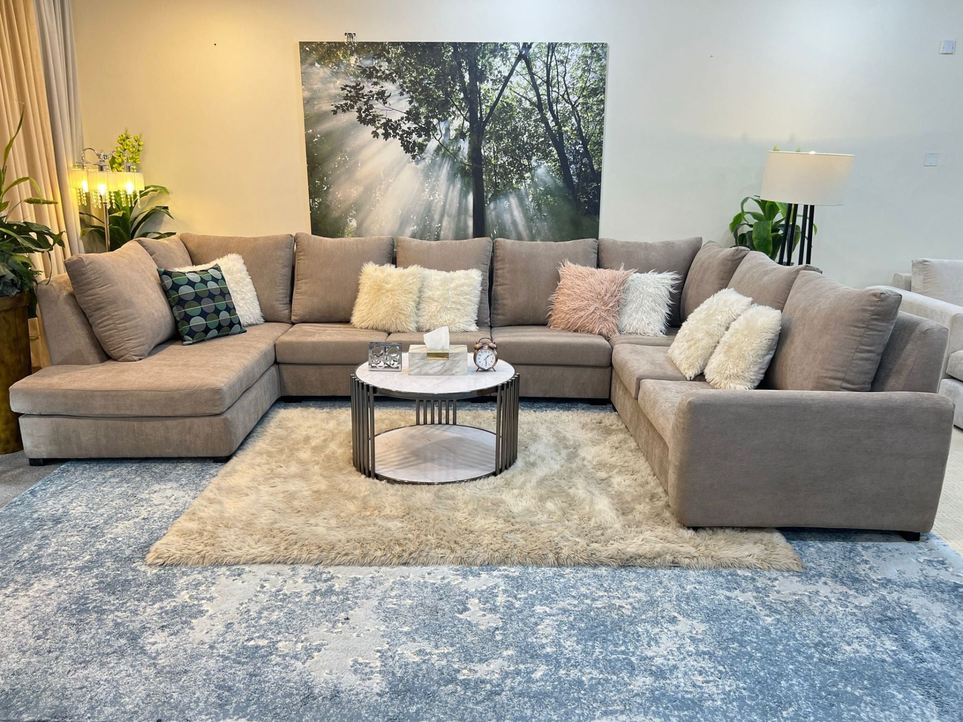 Luxurious homes r us U shape sofa - Image 1