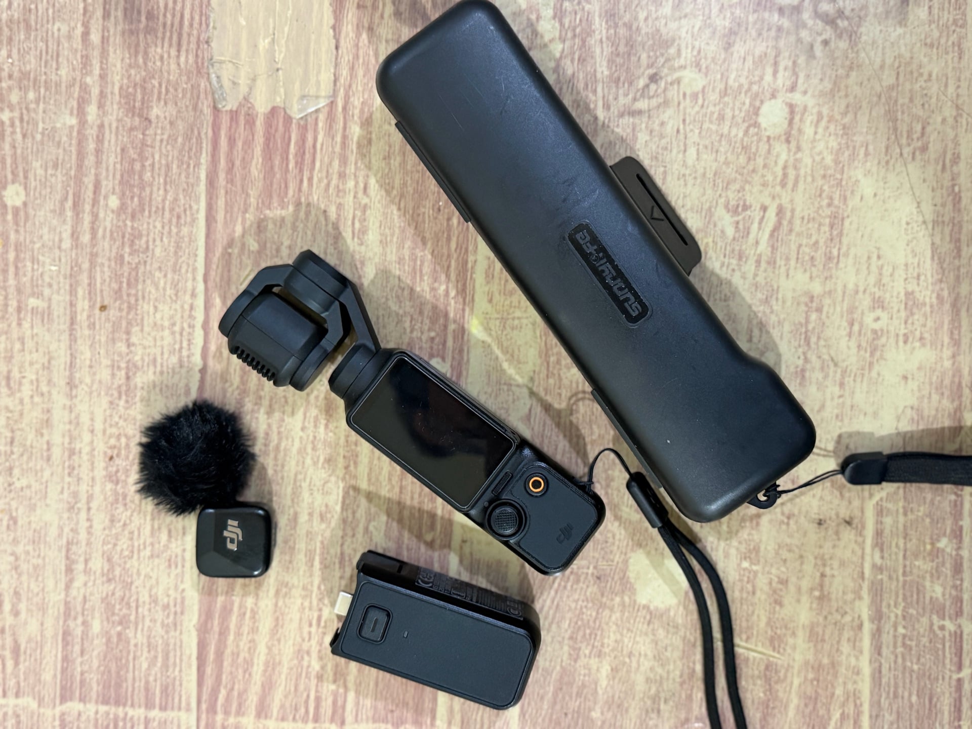 🔥 DJI Osmo Pocket 3 Creator Combo – Full Set | Excellent Condition 🔥 - Image 1