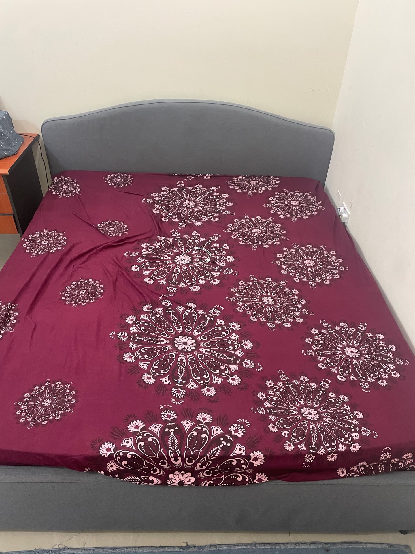 IKEA BED & MATRESS King size - Image 2