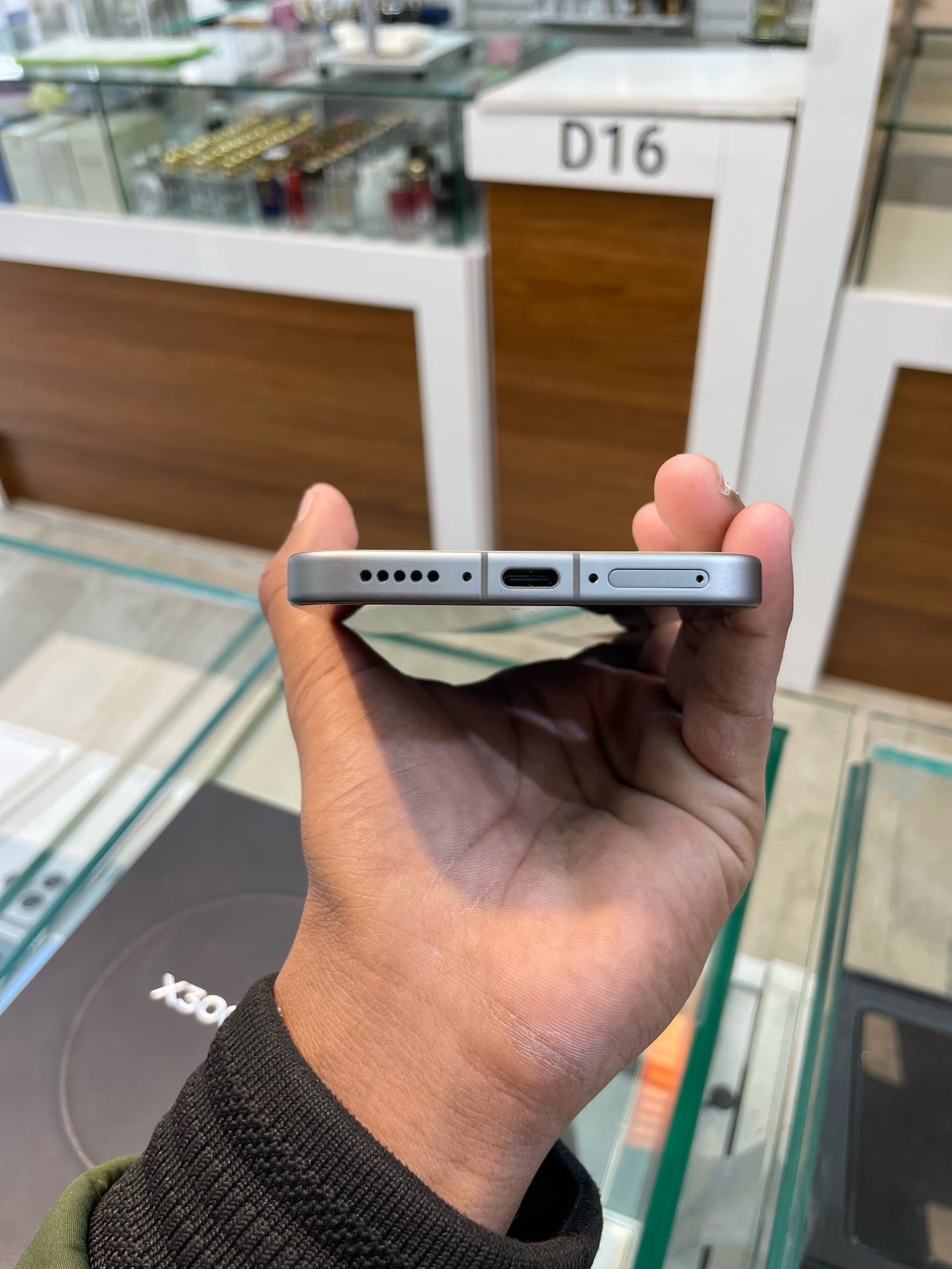 VIVO X300 Pro - Image 3