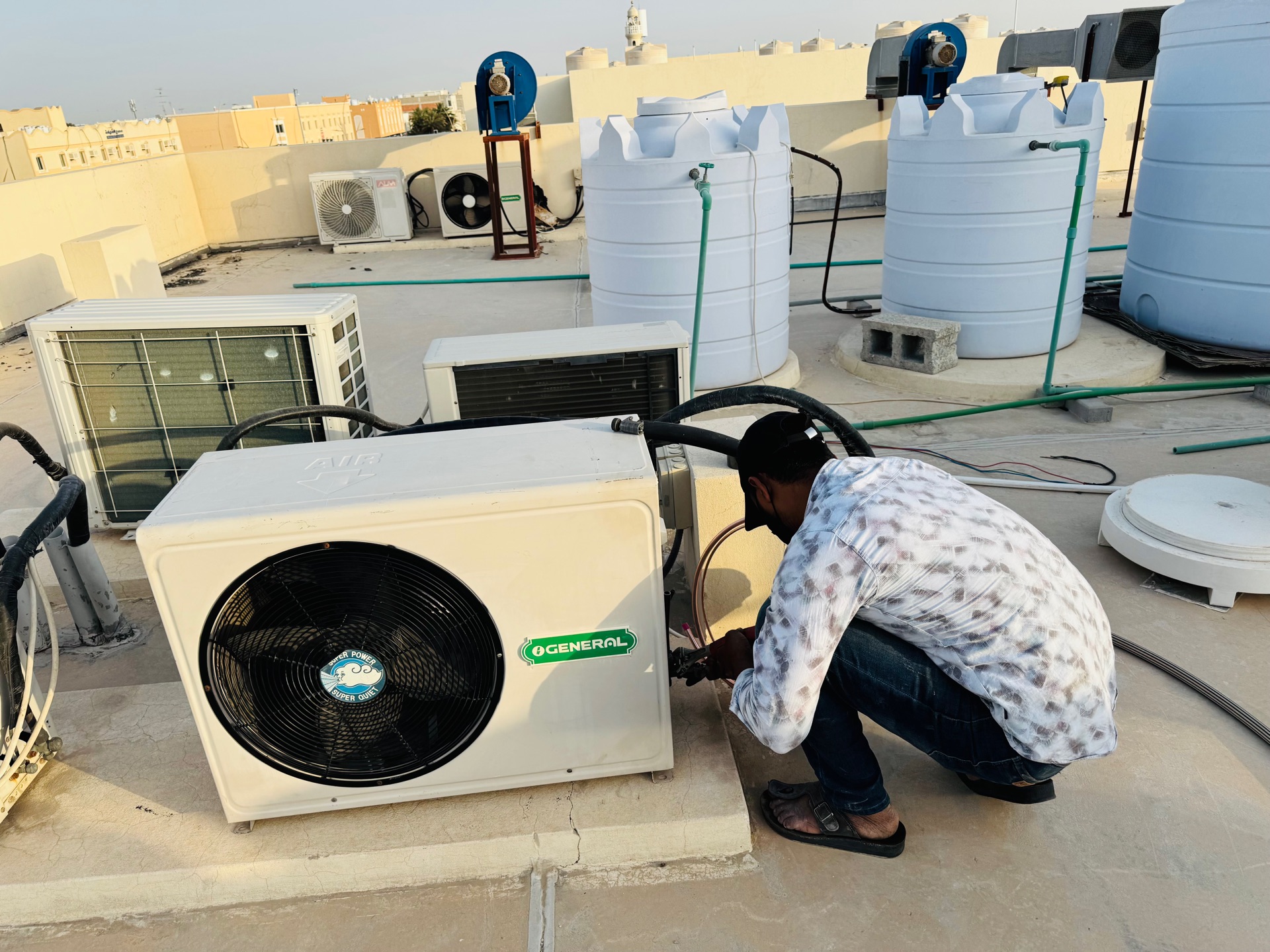 used ac for sale excellent coooling good condition - Image 4