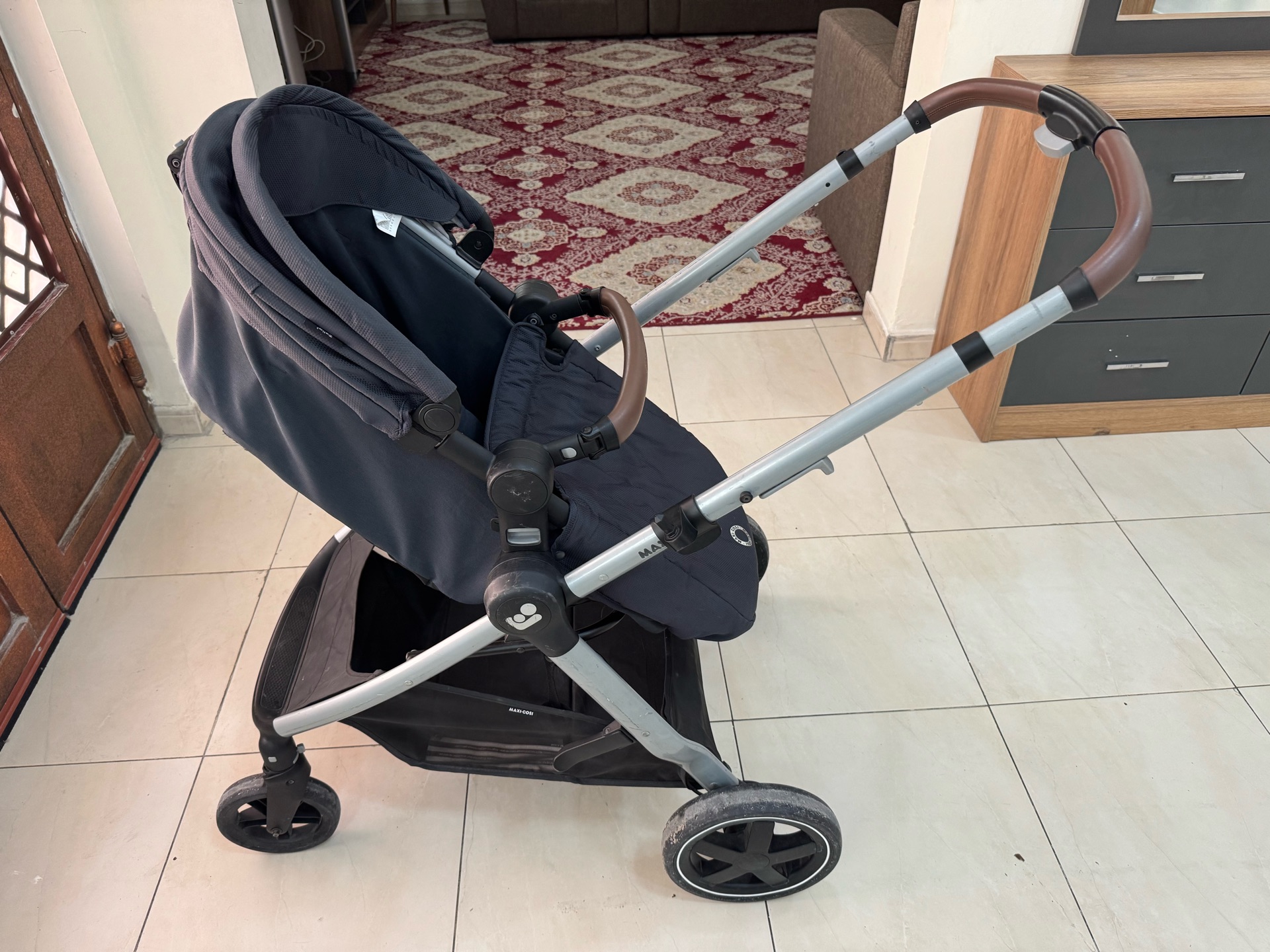 Maxi. Cosi Stroller in excellent condition  - Image 8