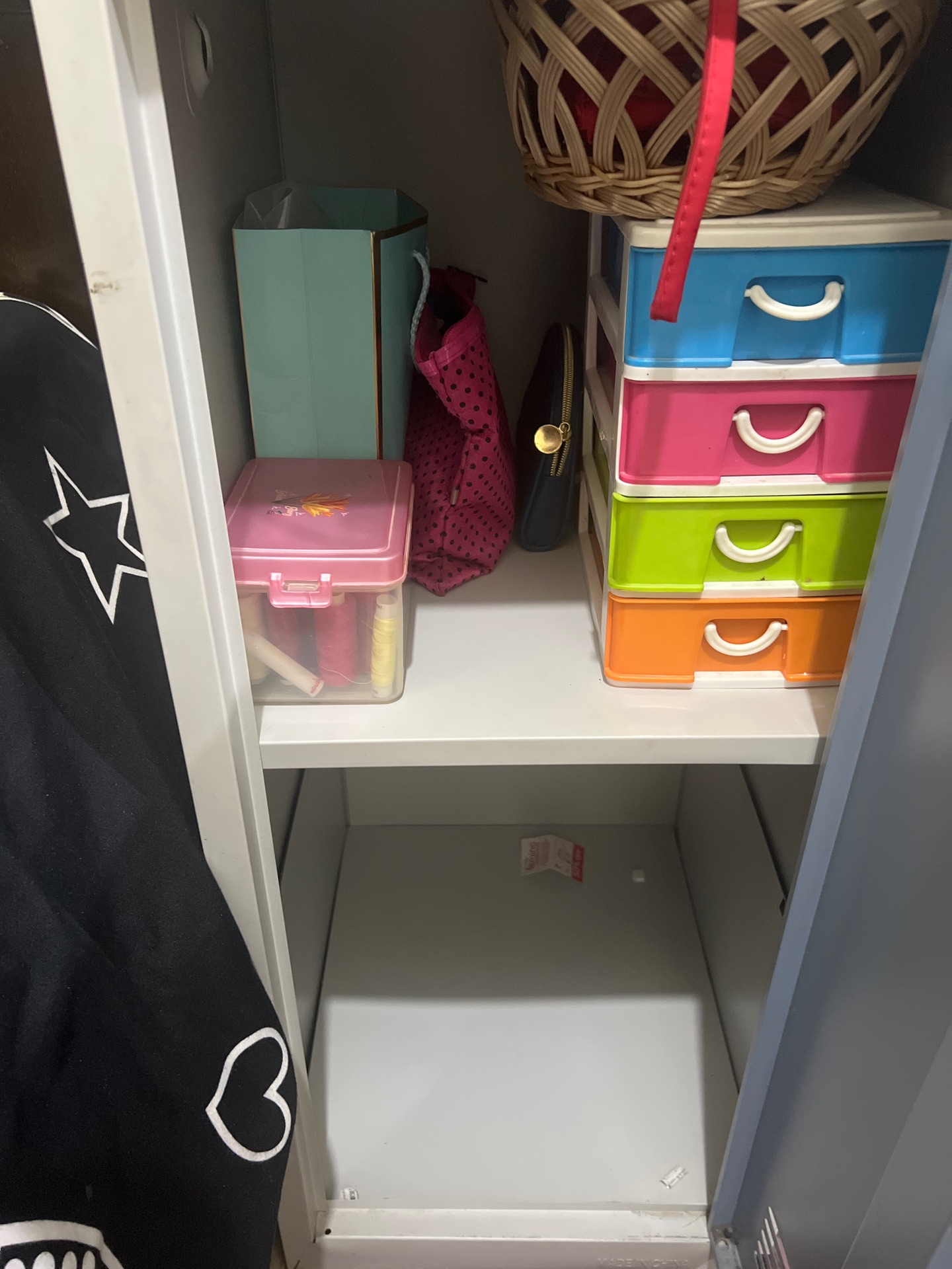 Cupboards with 4 shelves - Image 6