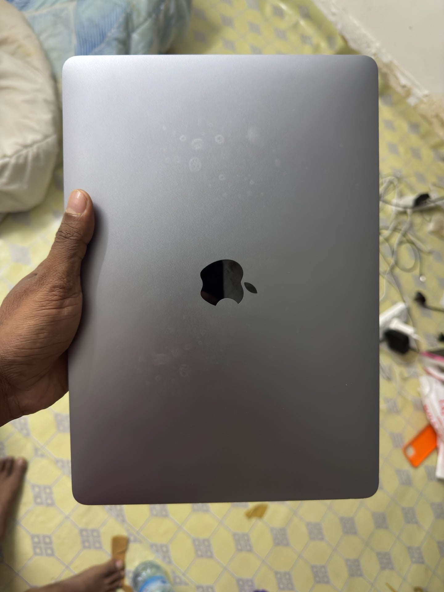 MacBook Pro a1708 - Image 1