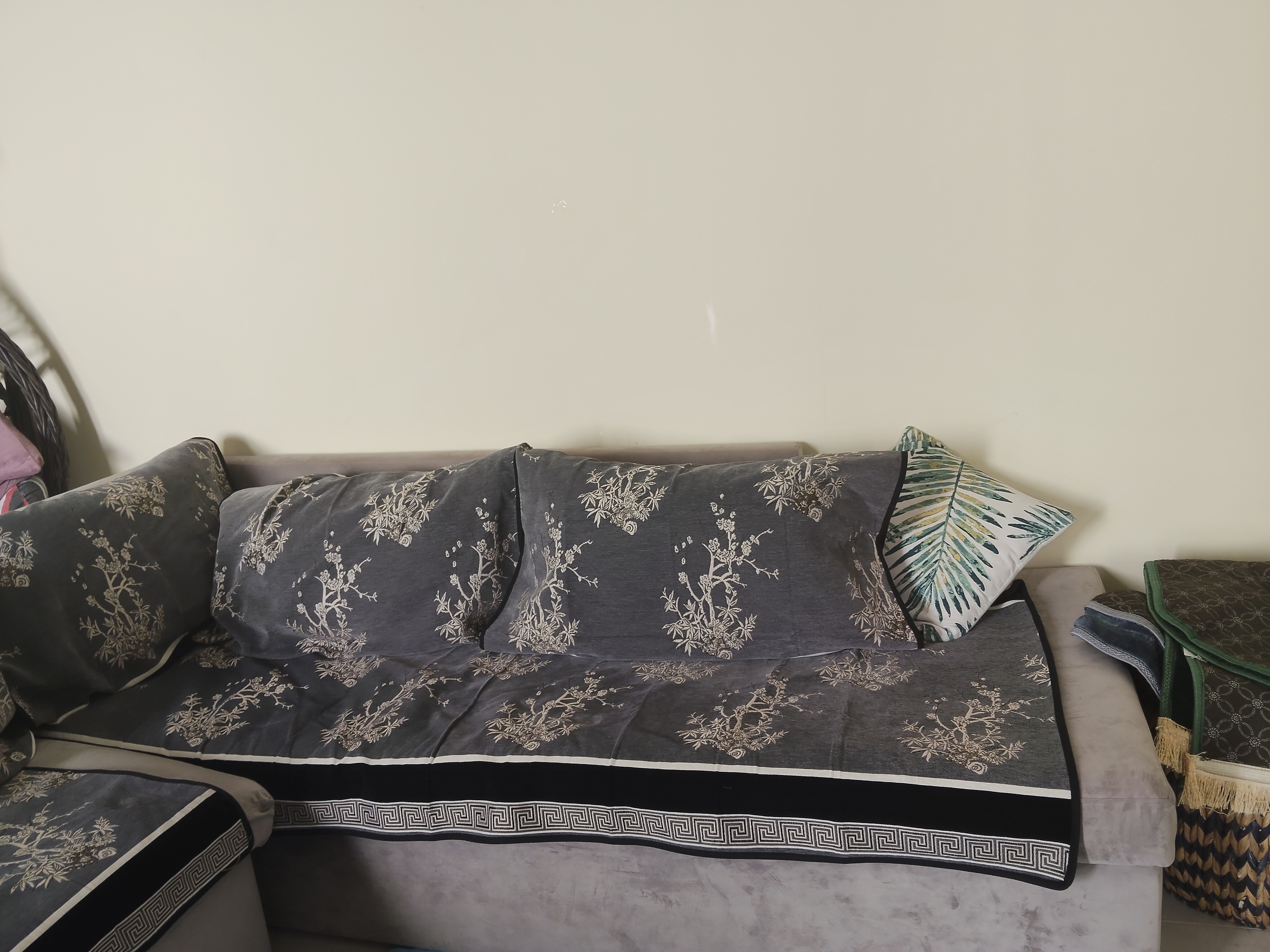 L shape sofa - Image 2