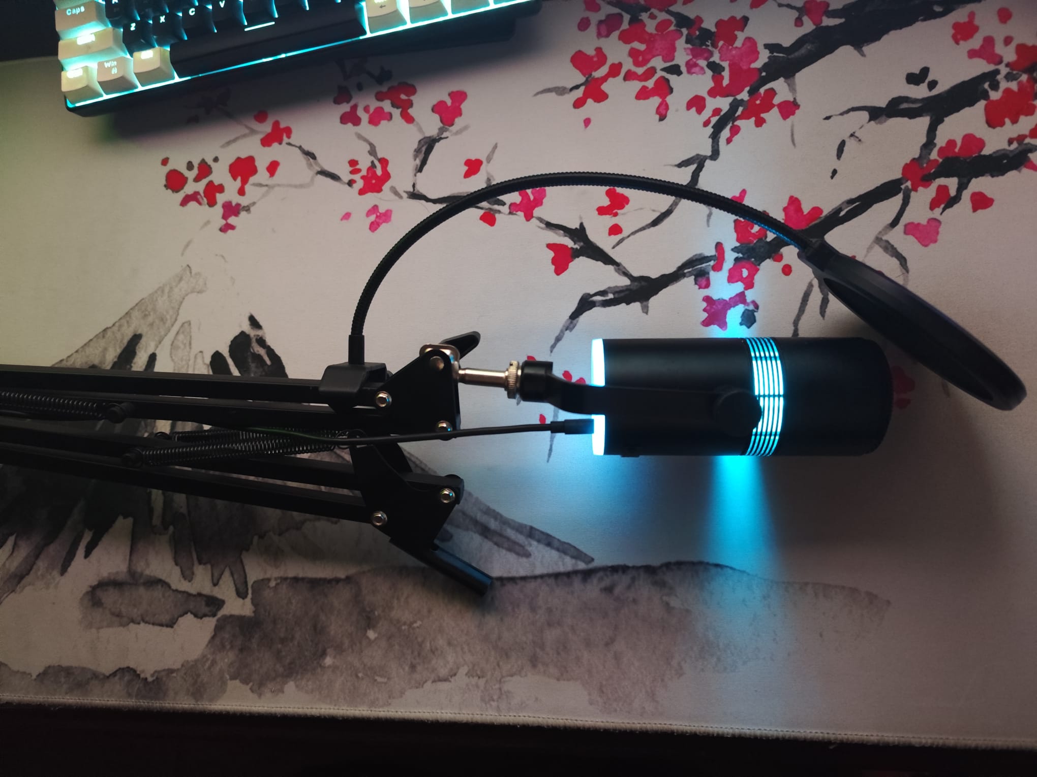 Gamertek professional microphone - Image 4