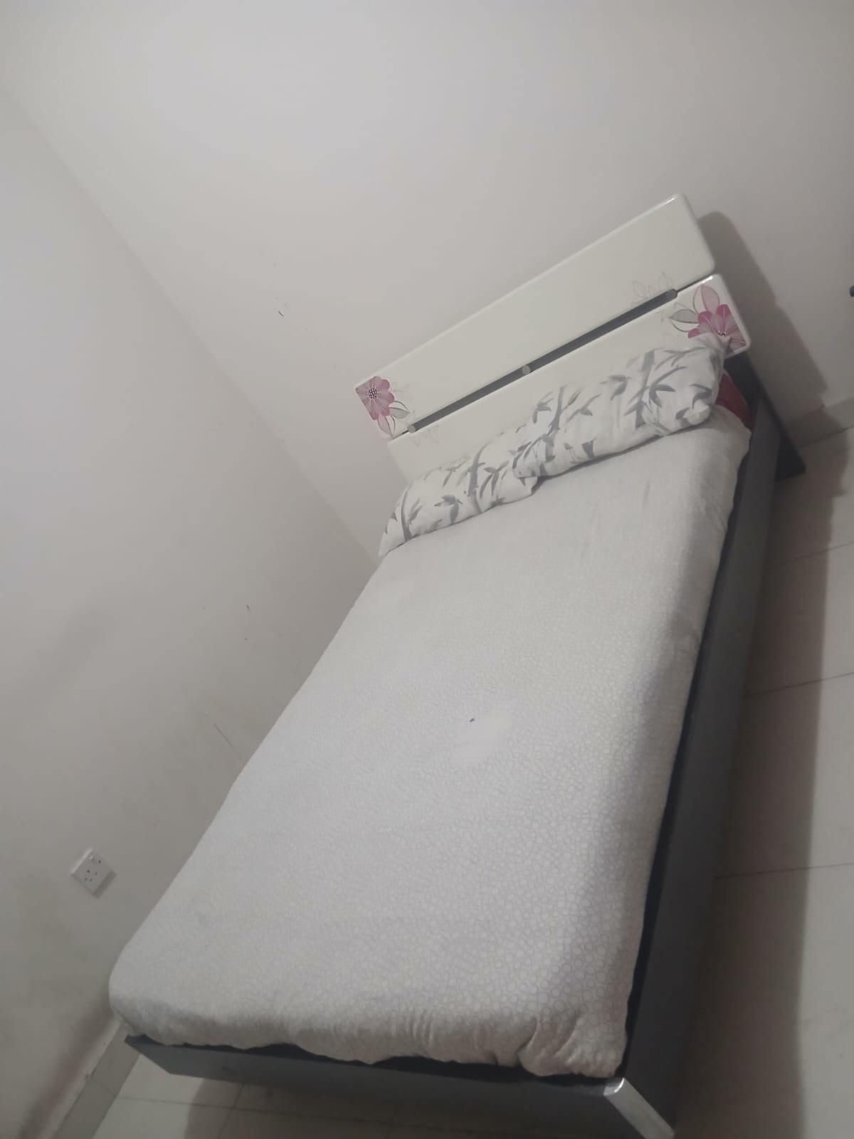 Kids room from home center in a good condition cupboard 4 doors  - Image 4