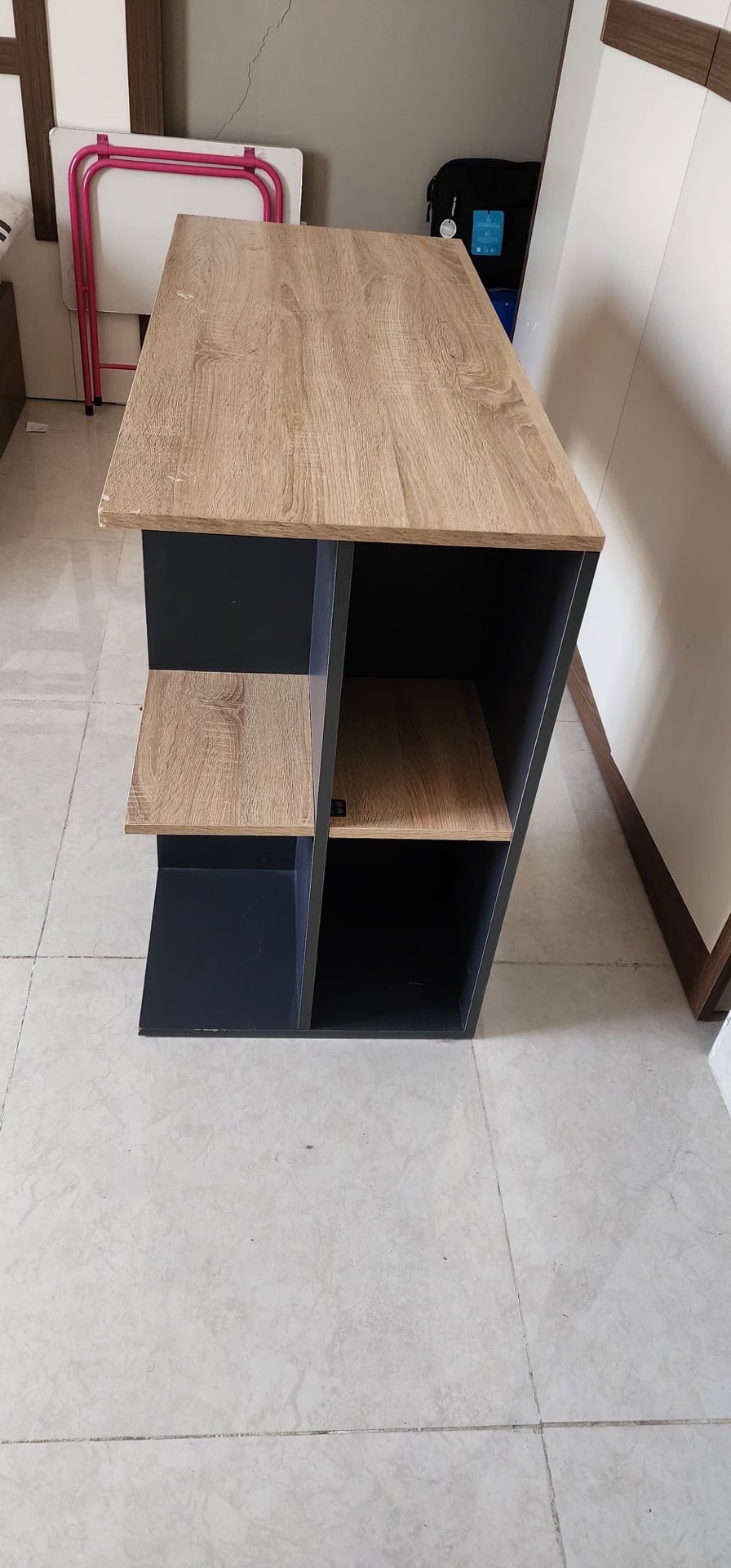 Study Table - Image 3
