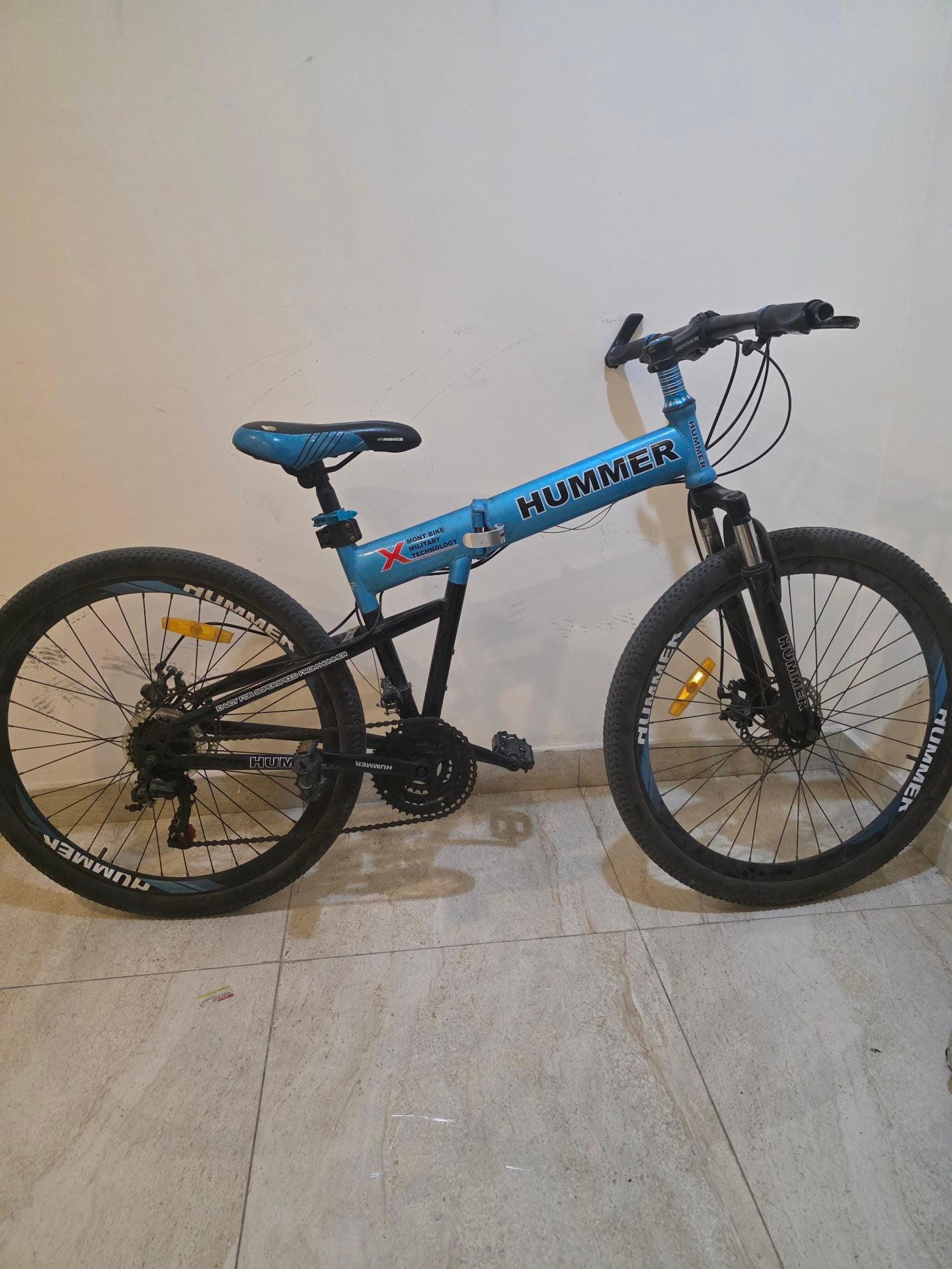 Unisex blue colour hummer cycle used for 3 years only - Image 1